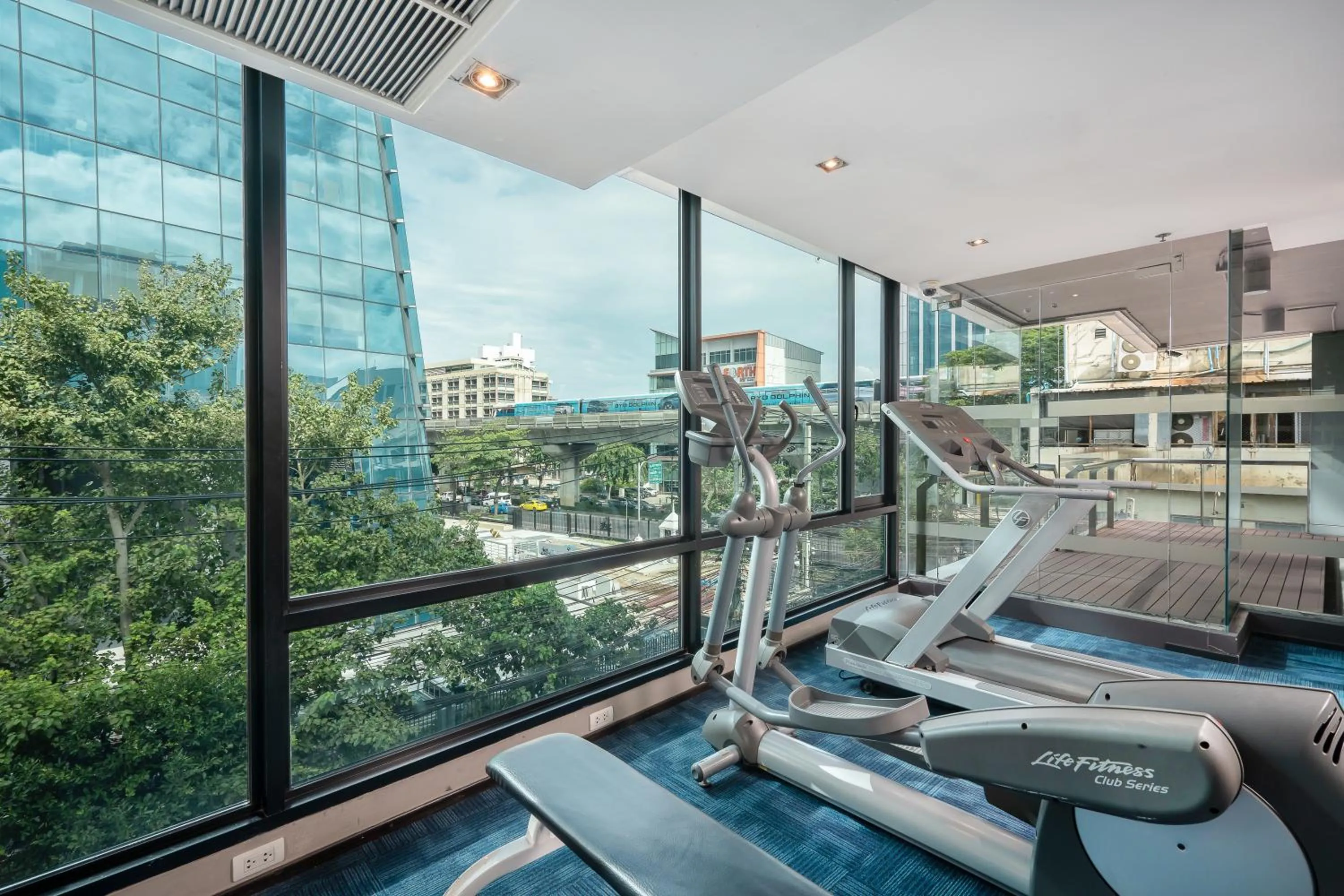 Fitness centre/facilities in VIC 3 Bangkok Hotel