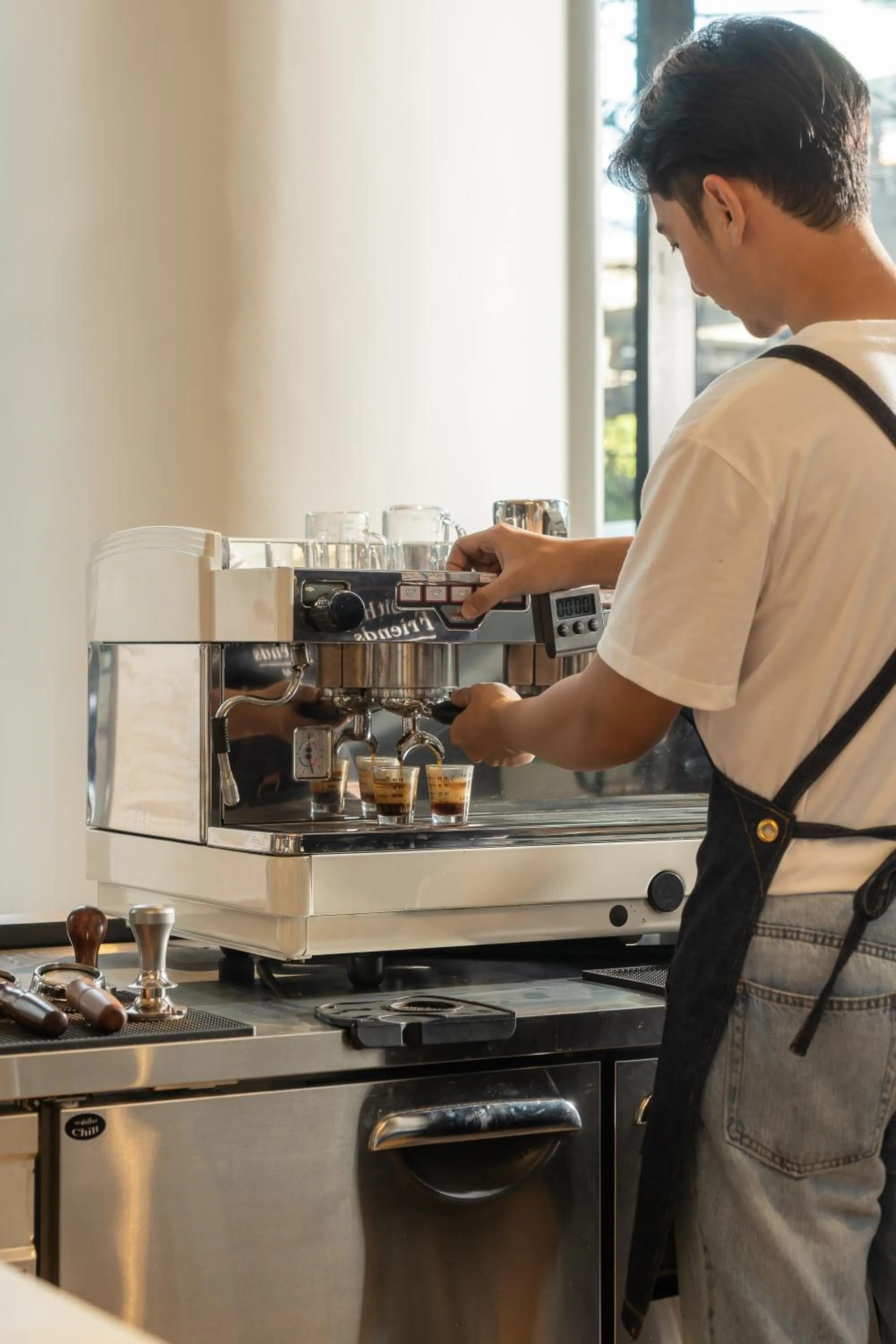 Coffee/tea facilities in VIC 3 Bangkok Hotel