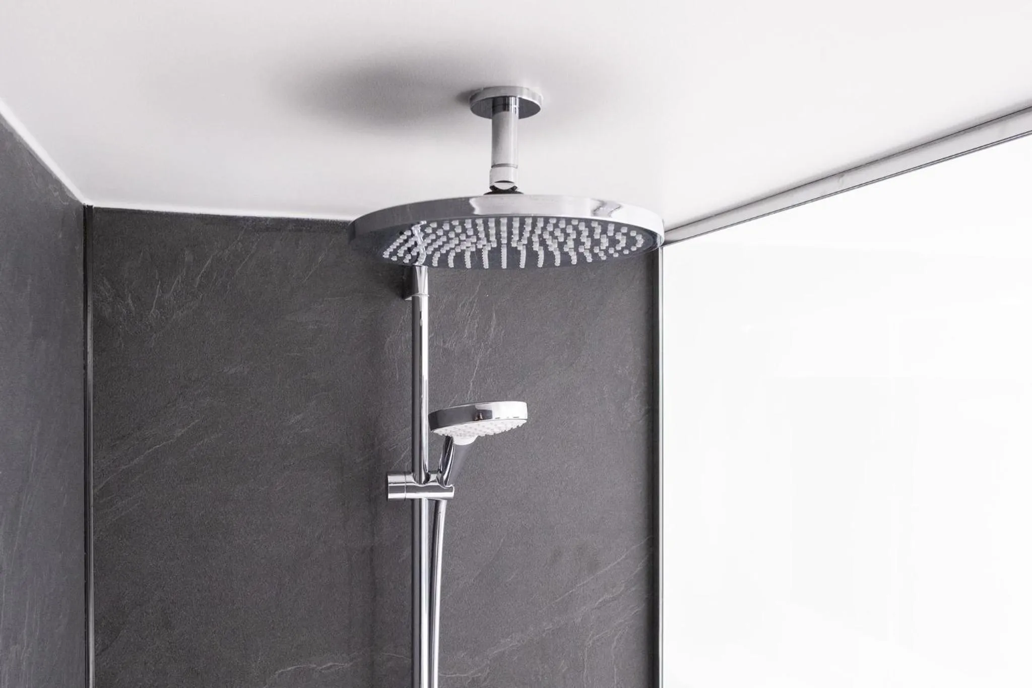 Bathroom in Sandman Signature Sheffield Quays Hotel