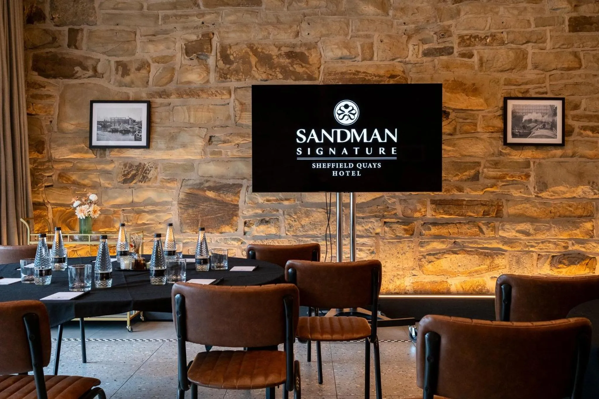 Meeting/conference room in Sandman Signature Sheffield Quays Hotel
