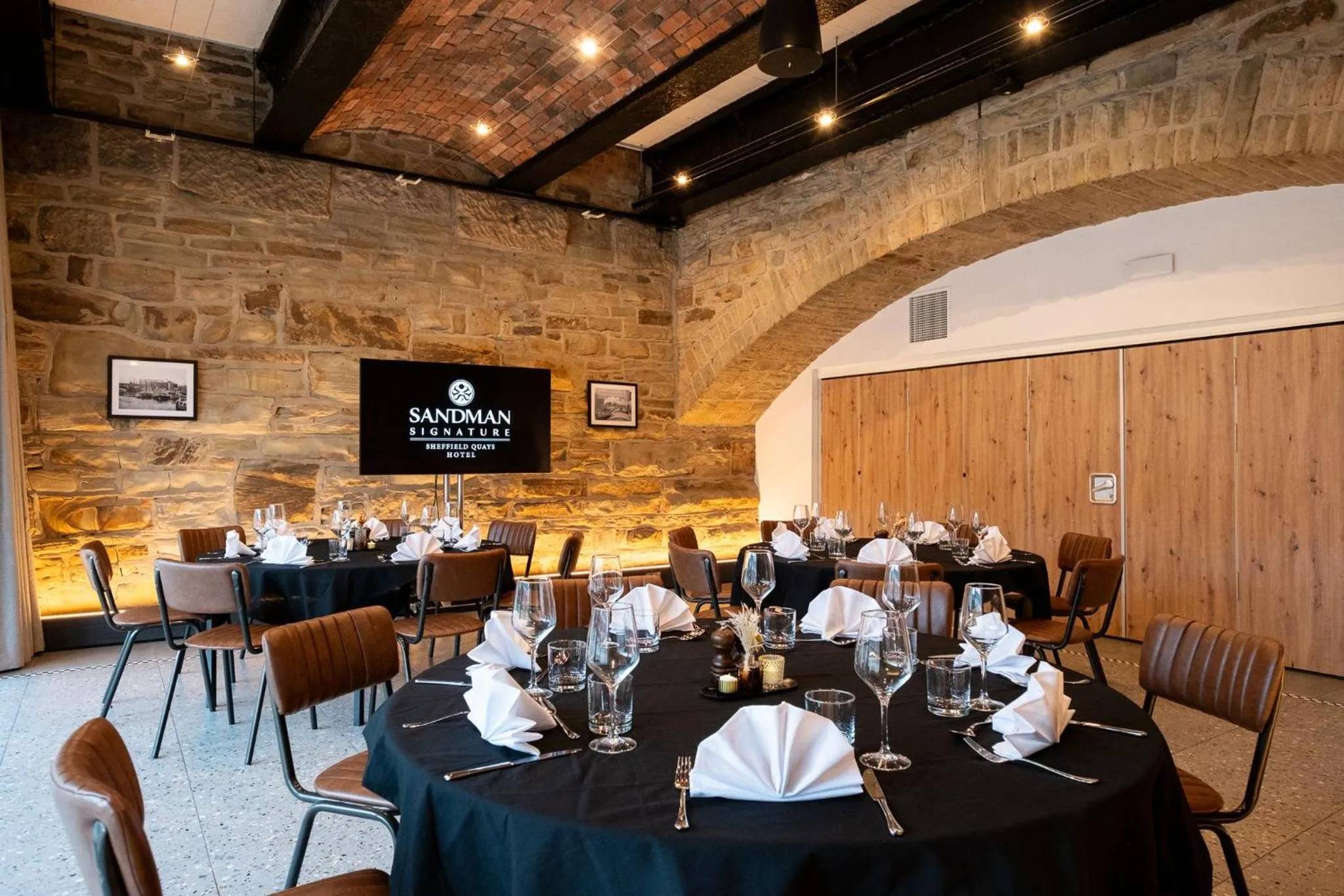 Meeting/conference room in Sandman Signature Sheffield Quays Hotel