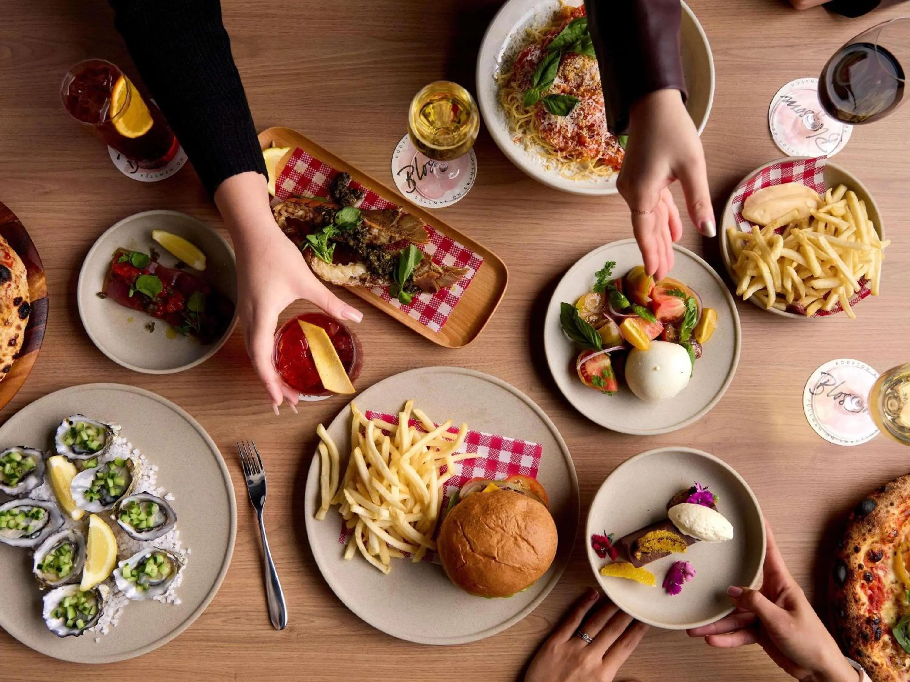 Restaurant/places to eat in Pullman Melbourne City Centre