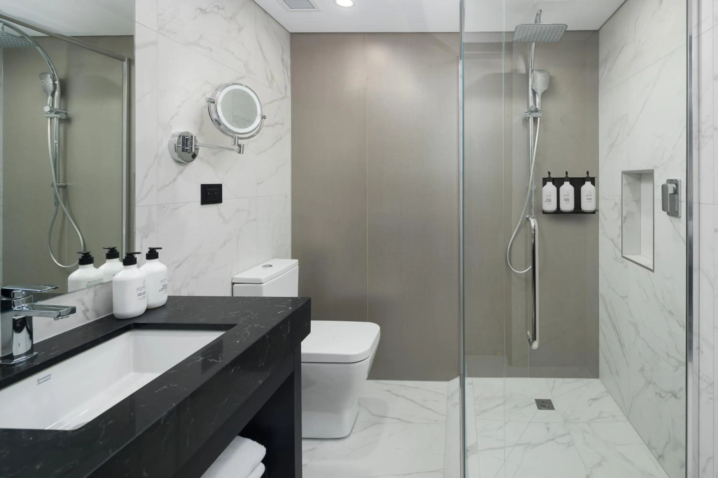 Shower in Pullman Melbourne City Centre