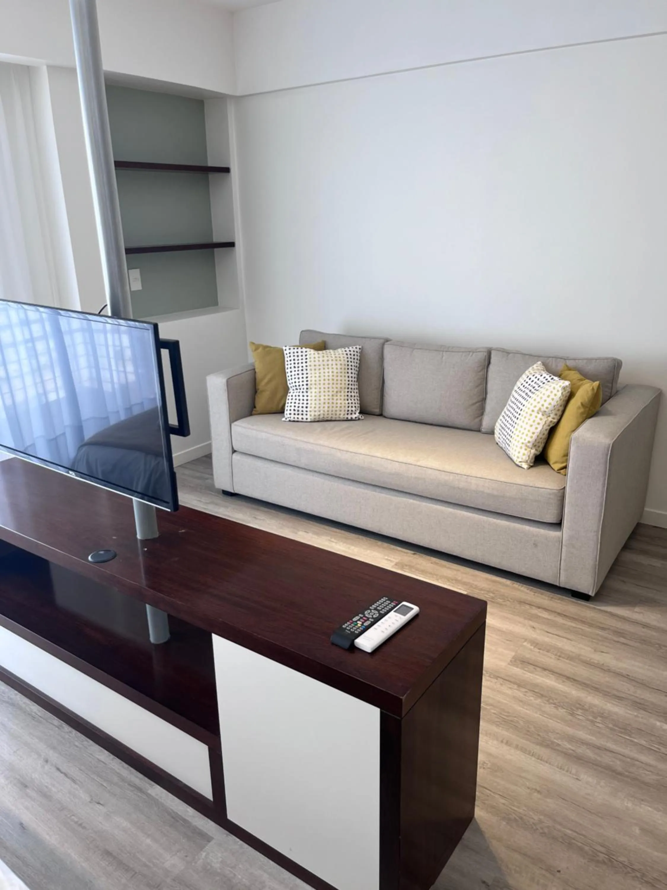 TV and multimedia in Color Botánico