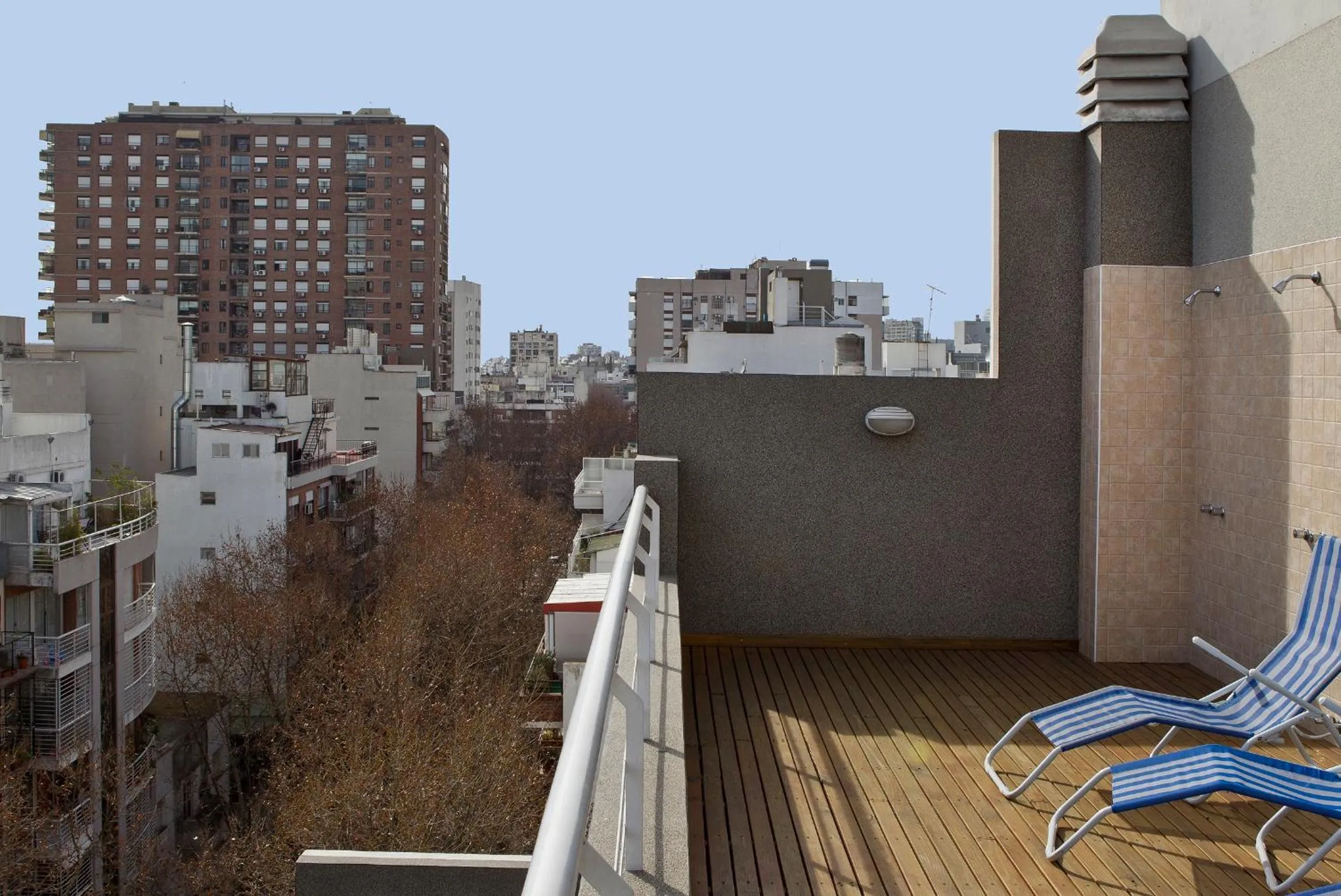 Property building in Color Botánico