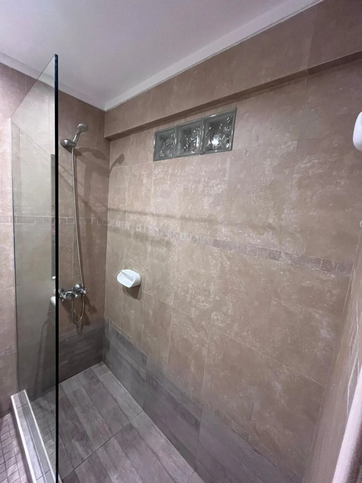 Shower in Color Botánico