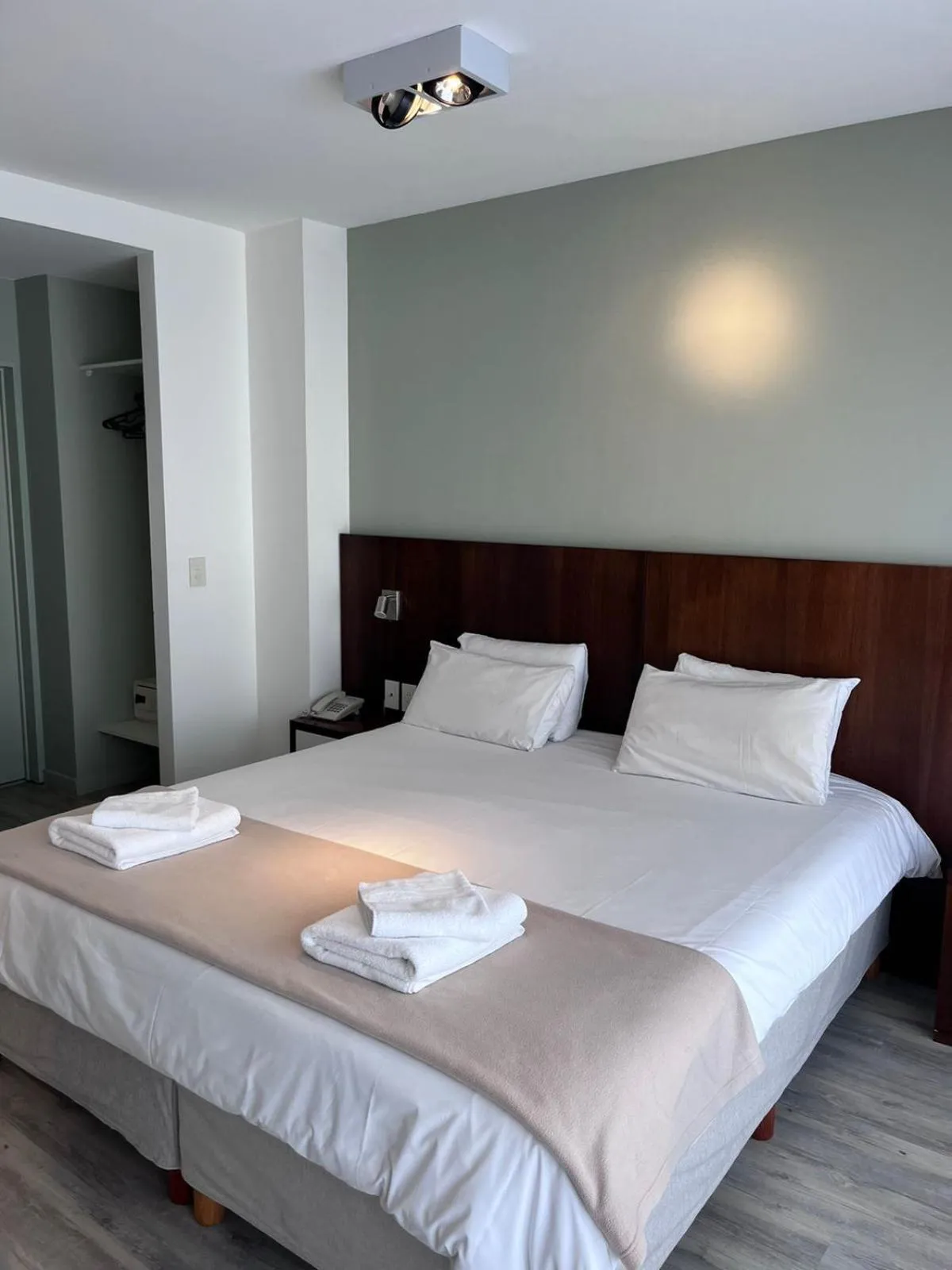 Bed in Color Botánico