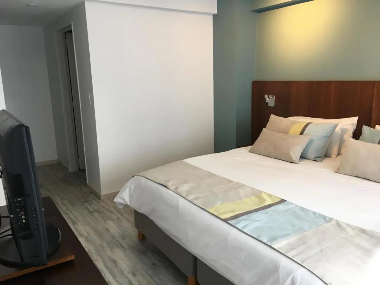 Bed in Color Botánico