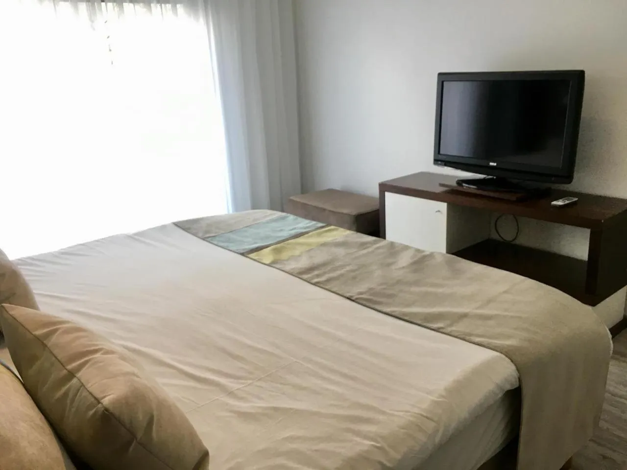 Communal lounge/ TV room, Bed in Color Botánico