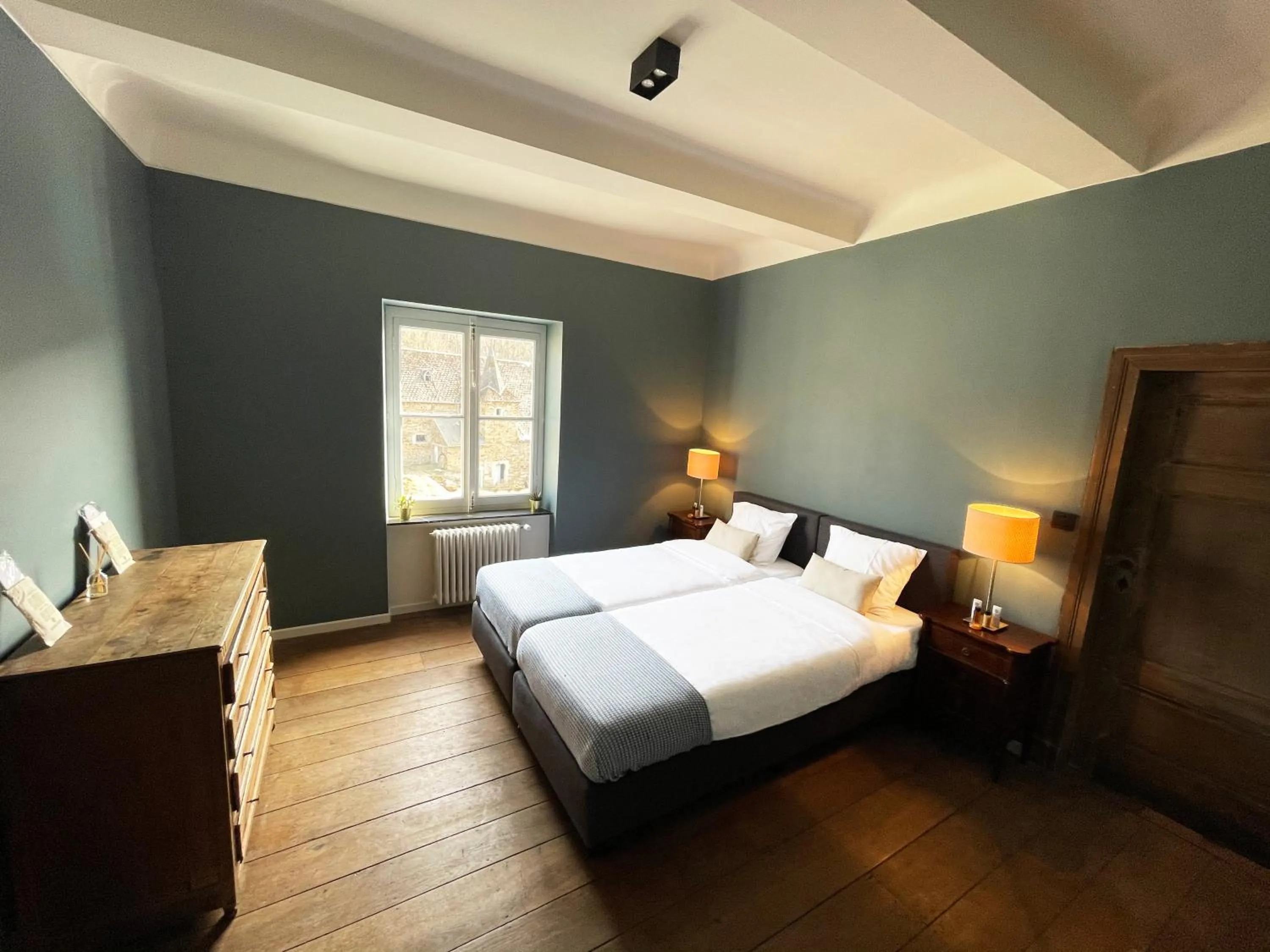 Bed in Château de la Chapelle