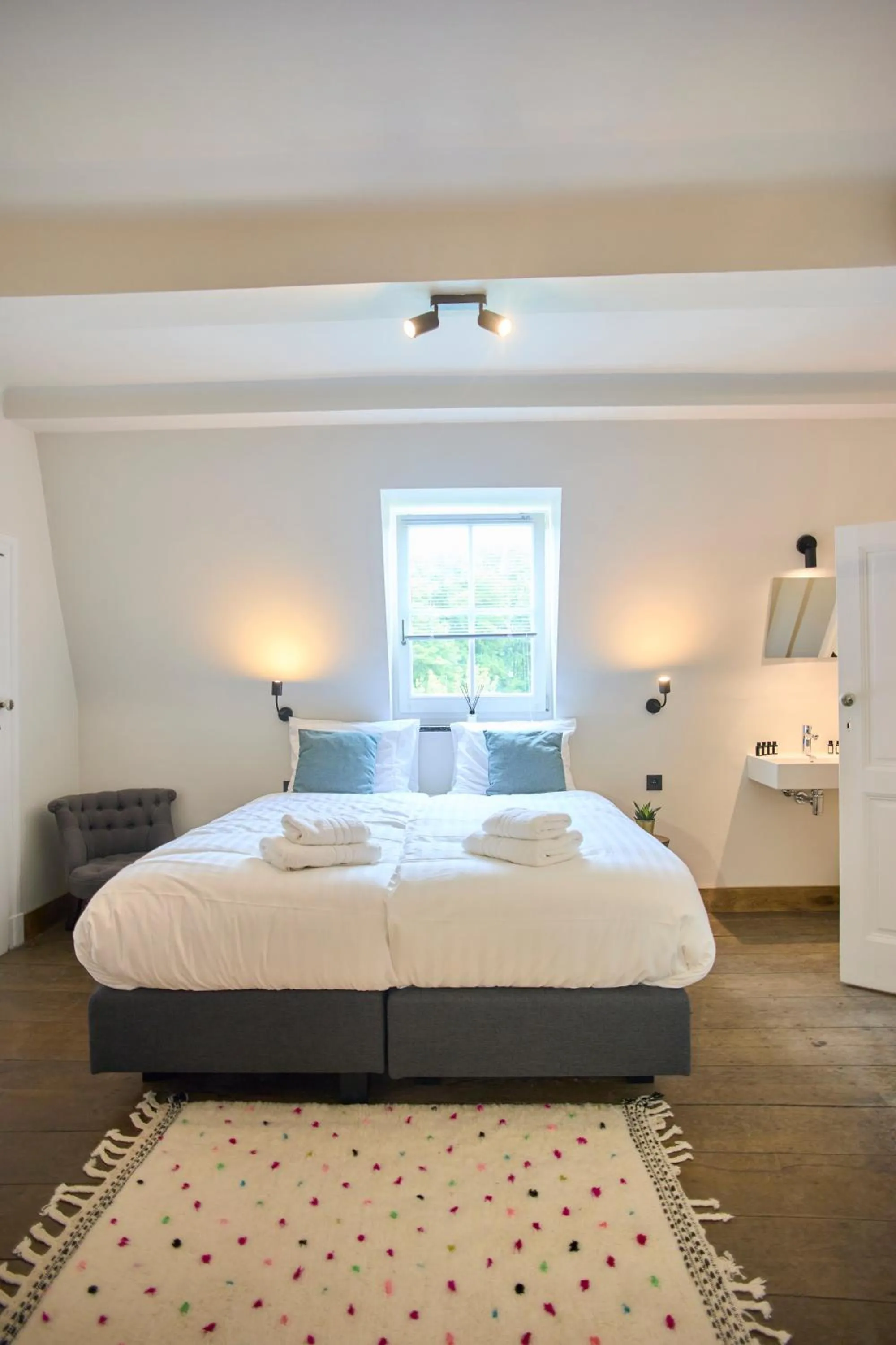 Bed in Château de la Chapelle