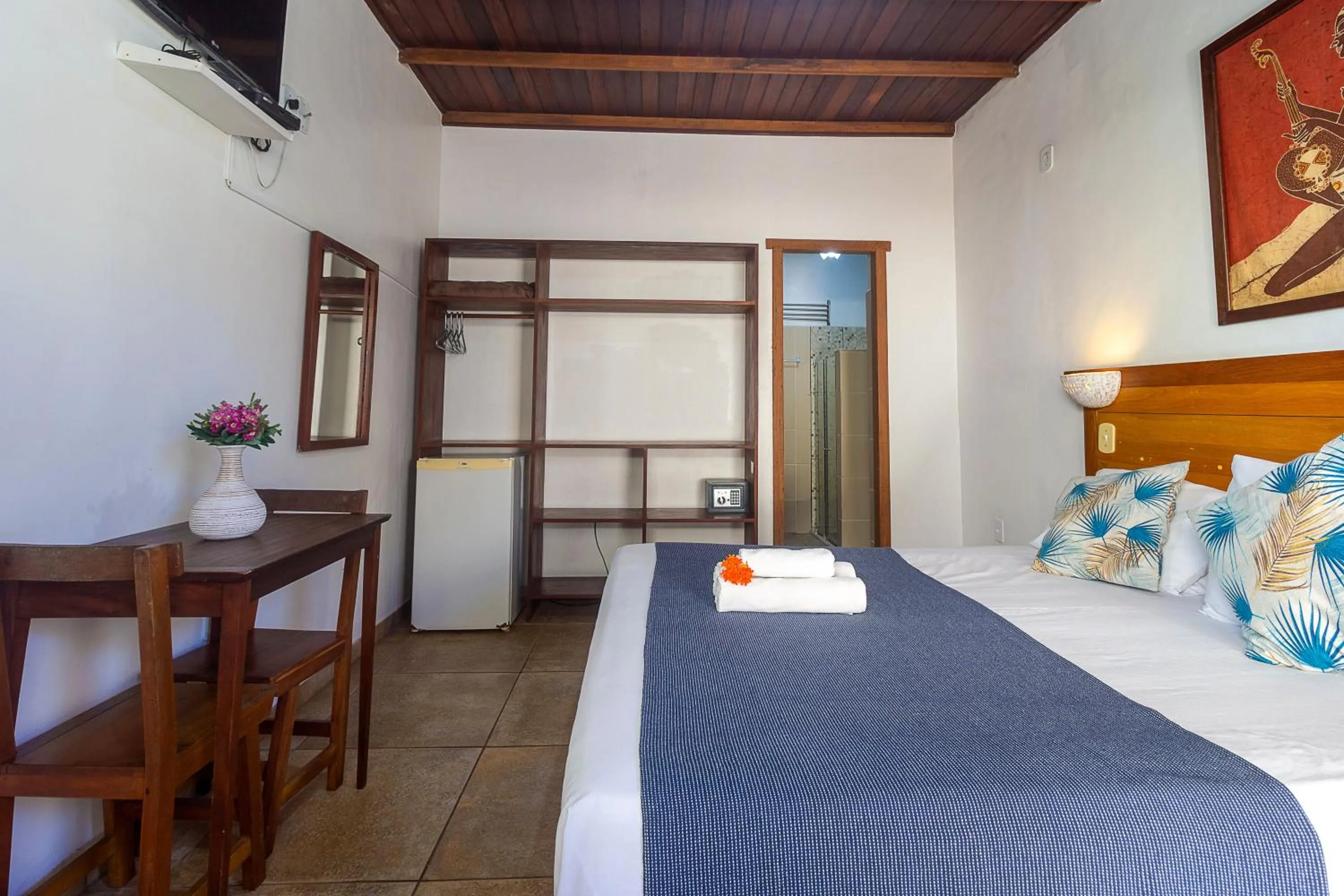 Photo of the whole room, Bed in Pousada Pé na Estrada