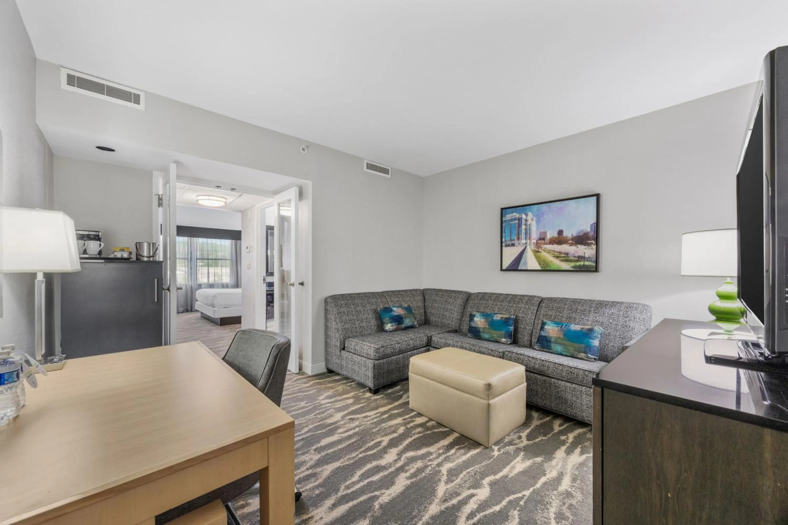 Seating area in DoubleTree Suites by Hilton Hotel Huntsville South