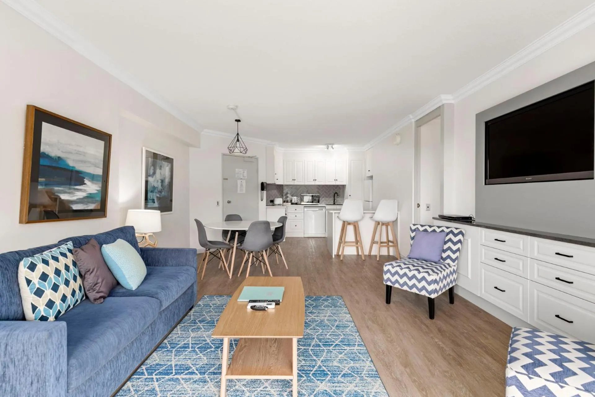 Photo of the whole room in Pacific Bay Resort