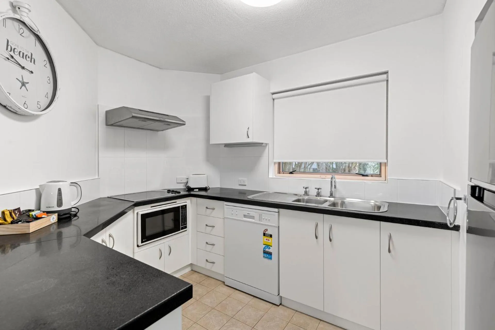 kitchen in Pacific Bay Resort