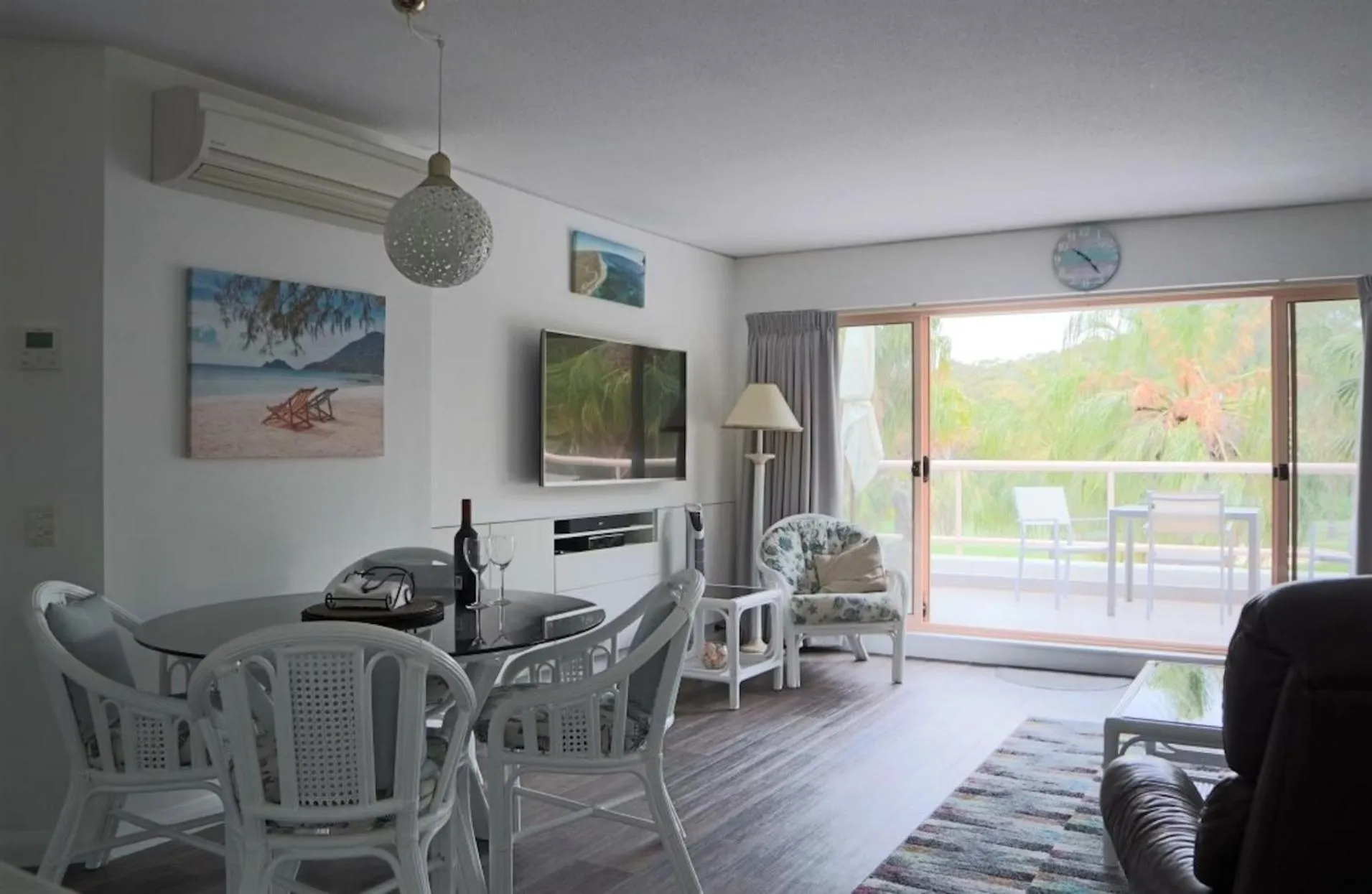 Living room in Pacific Bay Resort