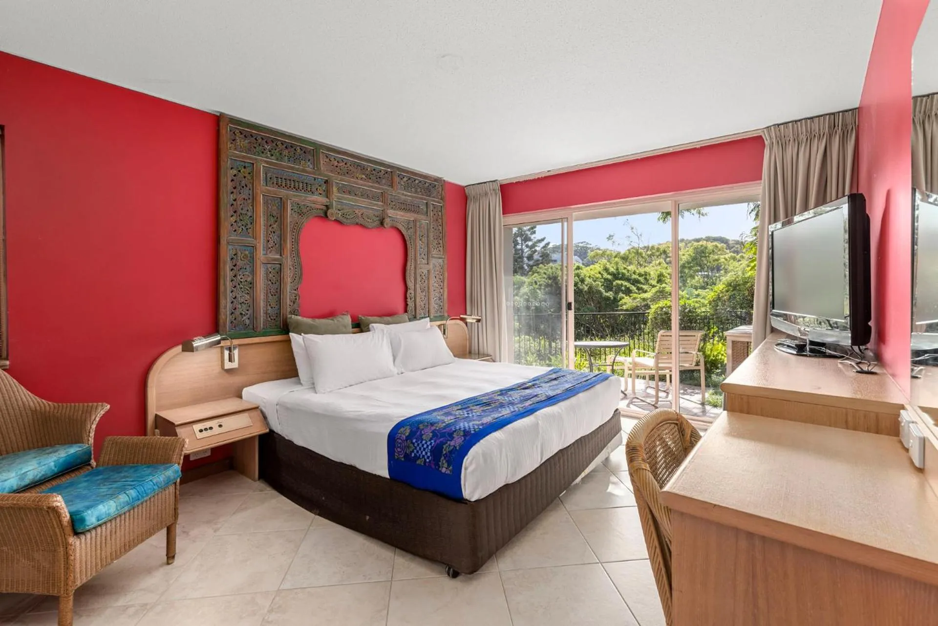 Bedroom, Bed in Pacific Bay Resort