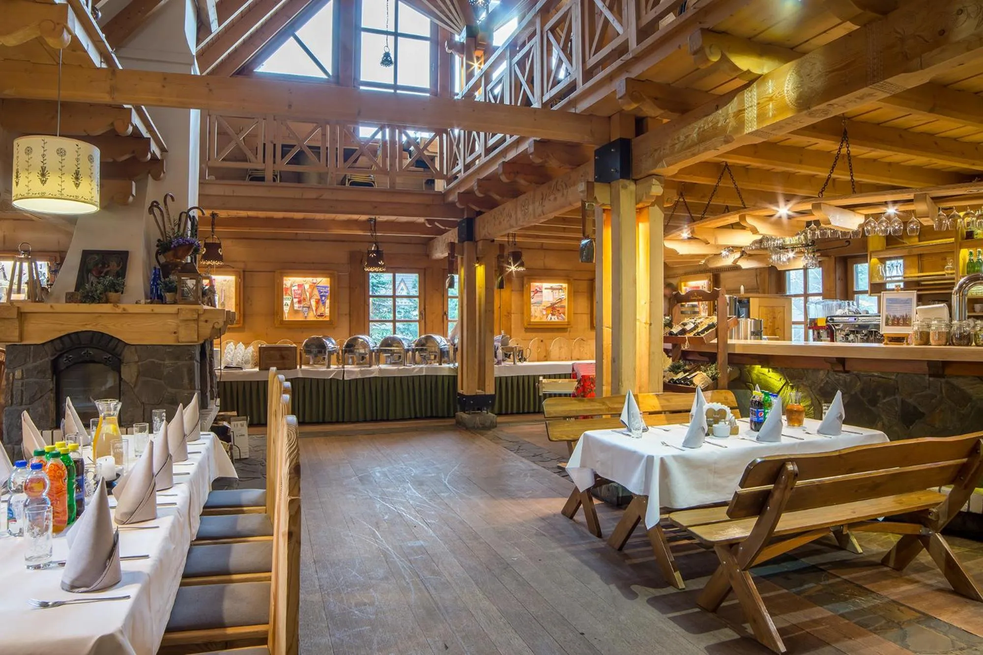 Restaurant/places to eat in Hotel Nosalowy Dwór