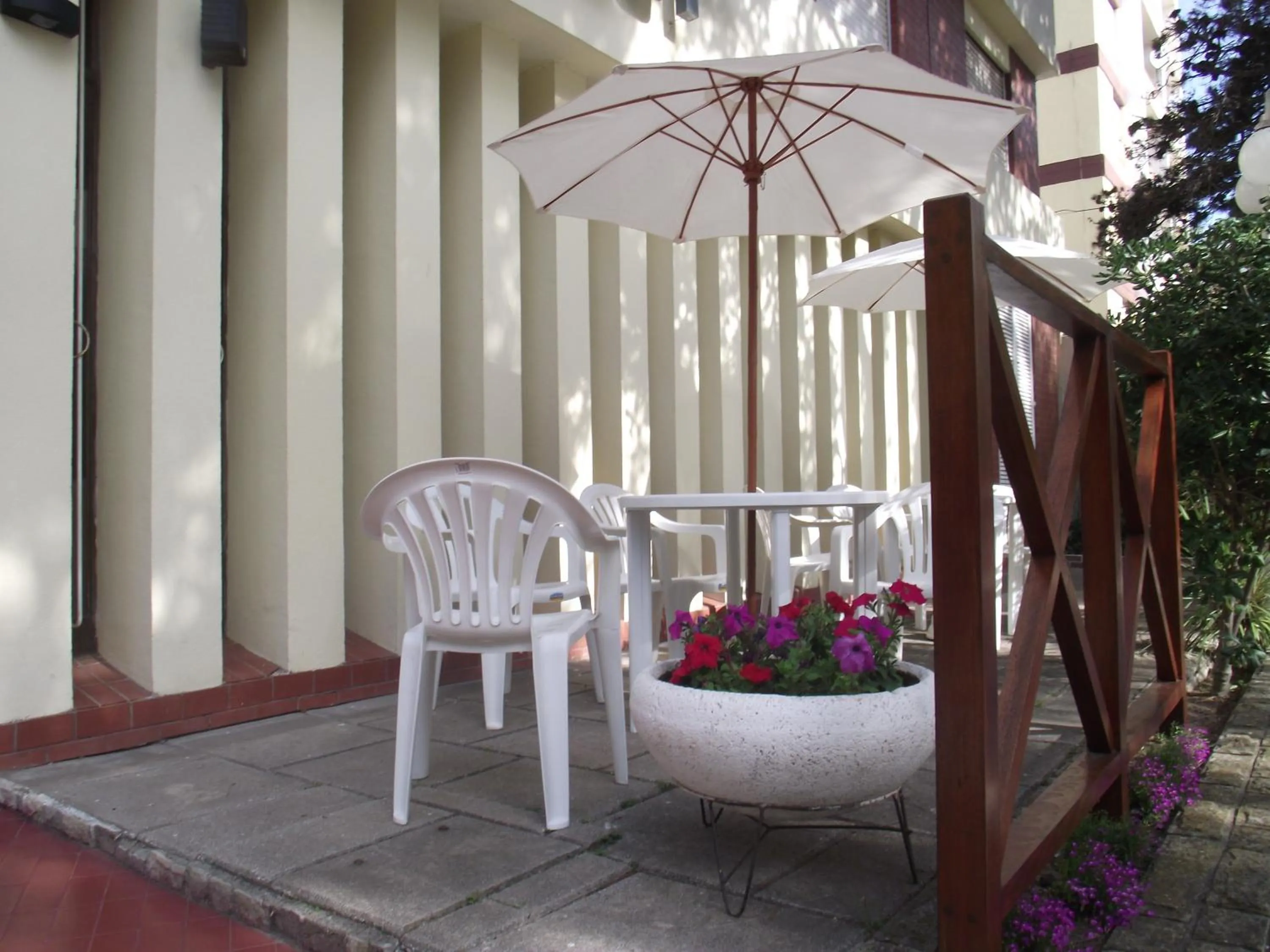 Seating area in Hotel Resi San Bernardo