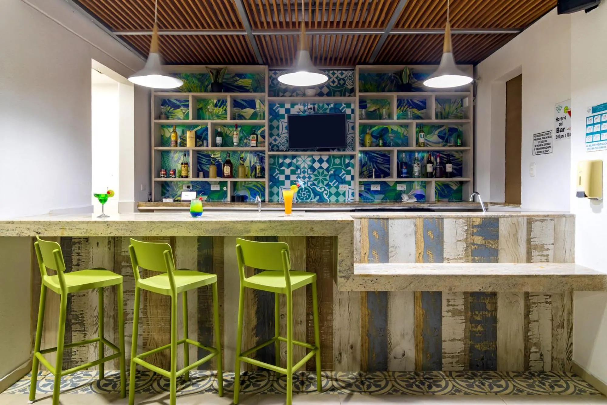 Lounge or bar in Hotel Bahia Sardina