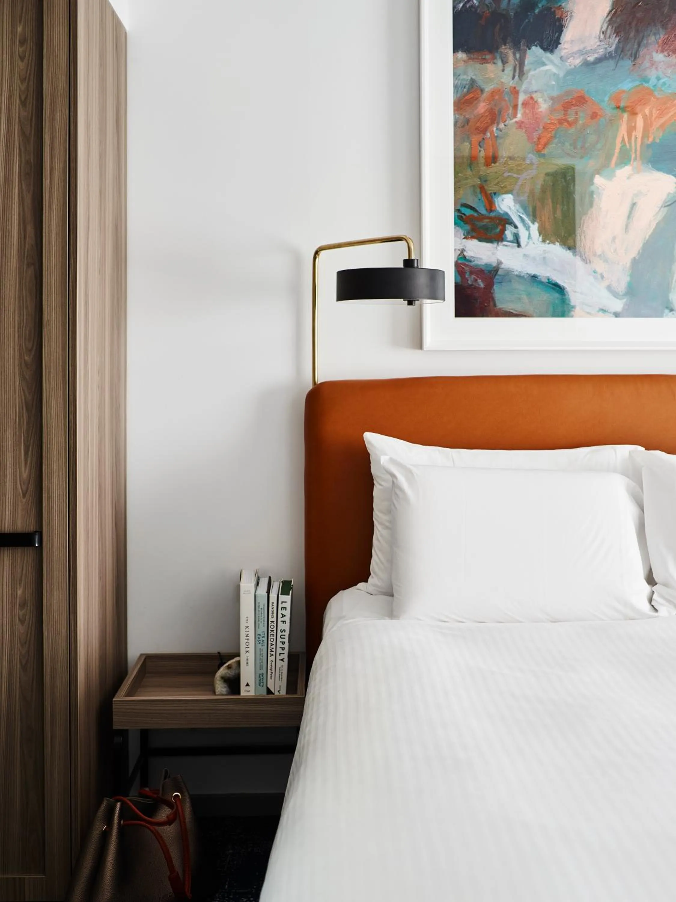 Bed in Novotel Sydney Darling Square