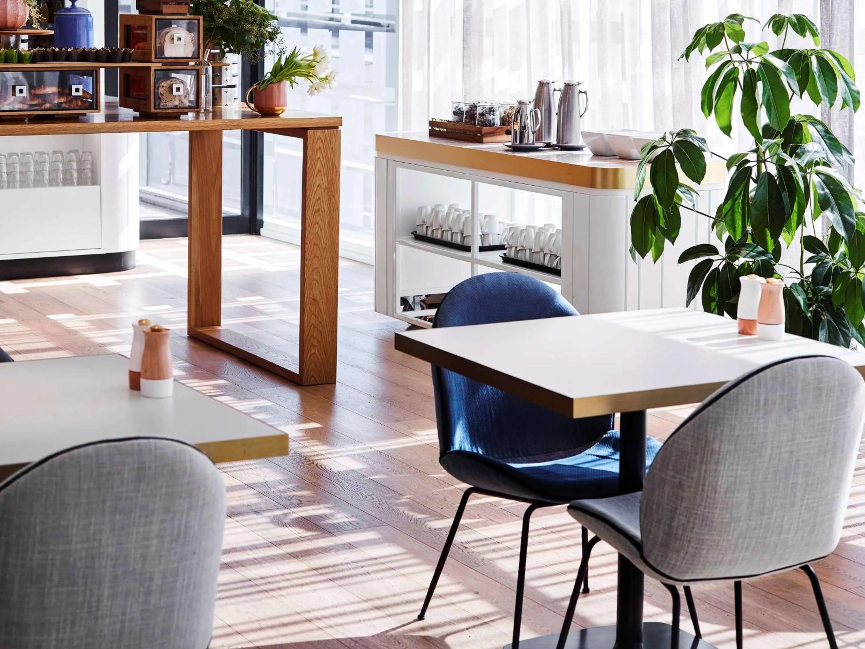 Restaurant/places to eat in Novotel Sydney Darling Square