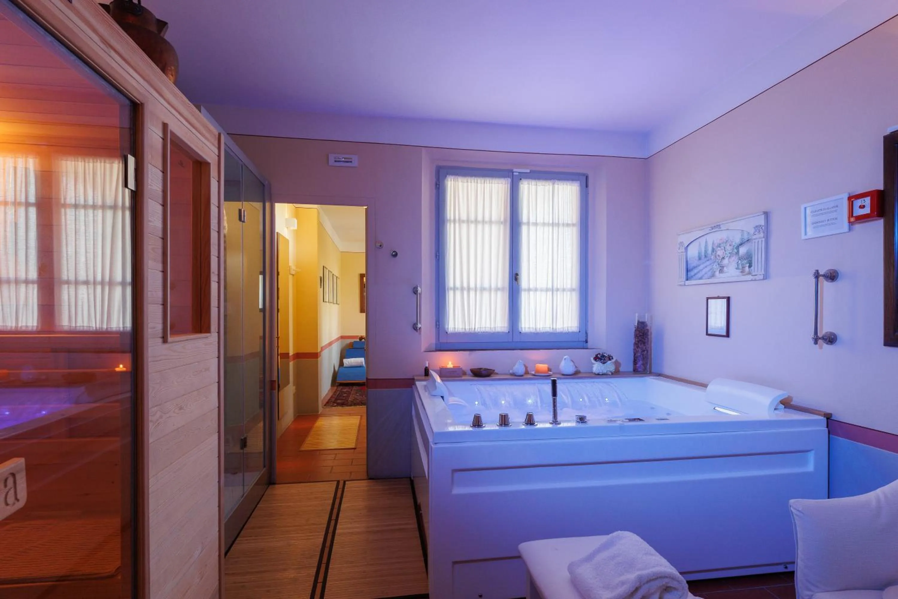 Hot Tub, Bed in Casa Bellavista B&B