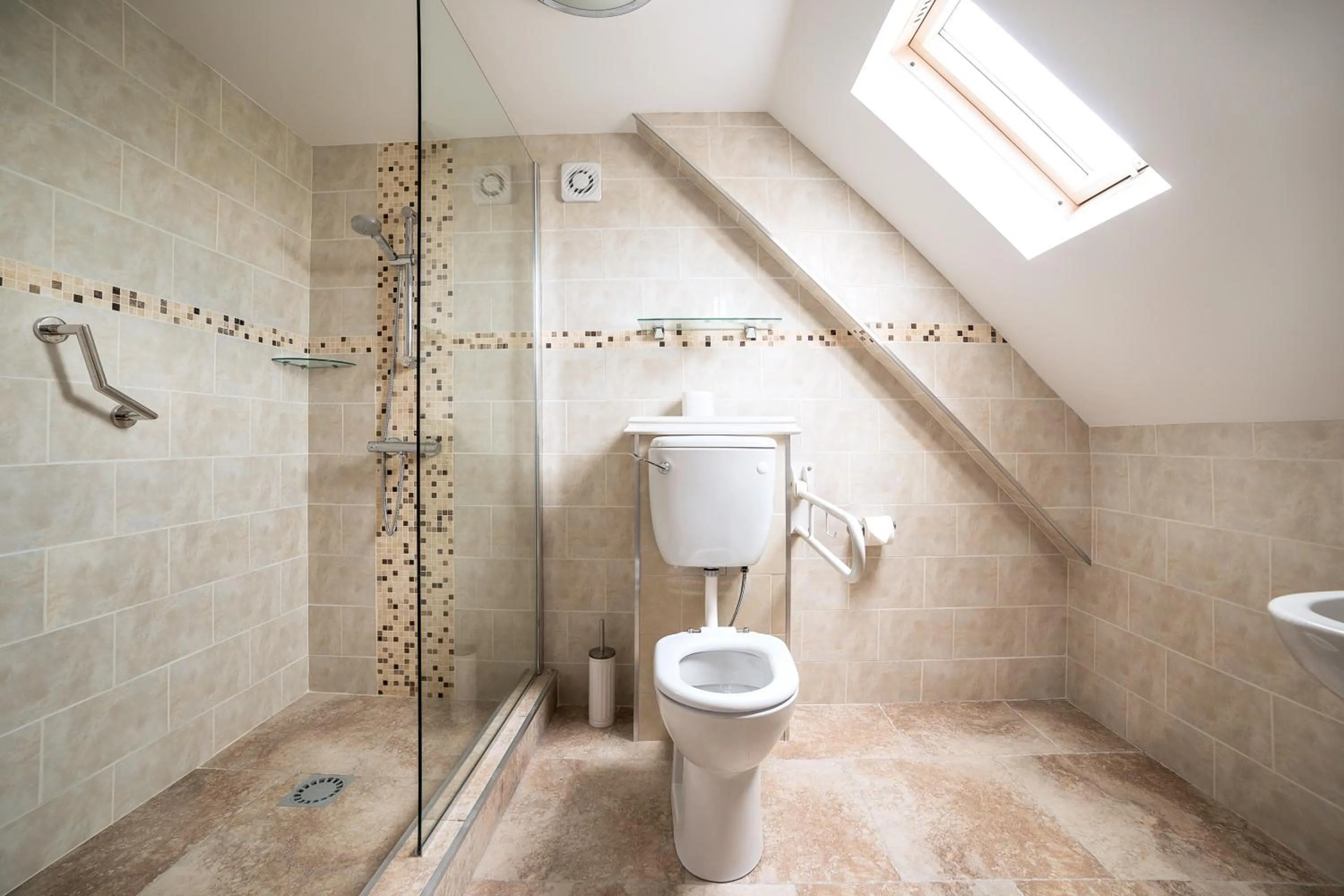 Toilet in The Frontier Hotel