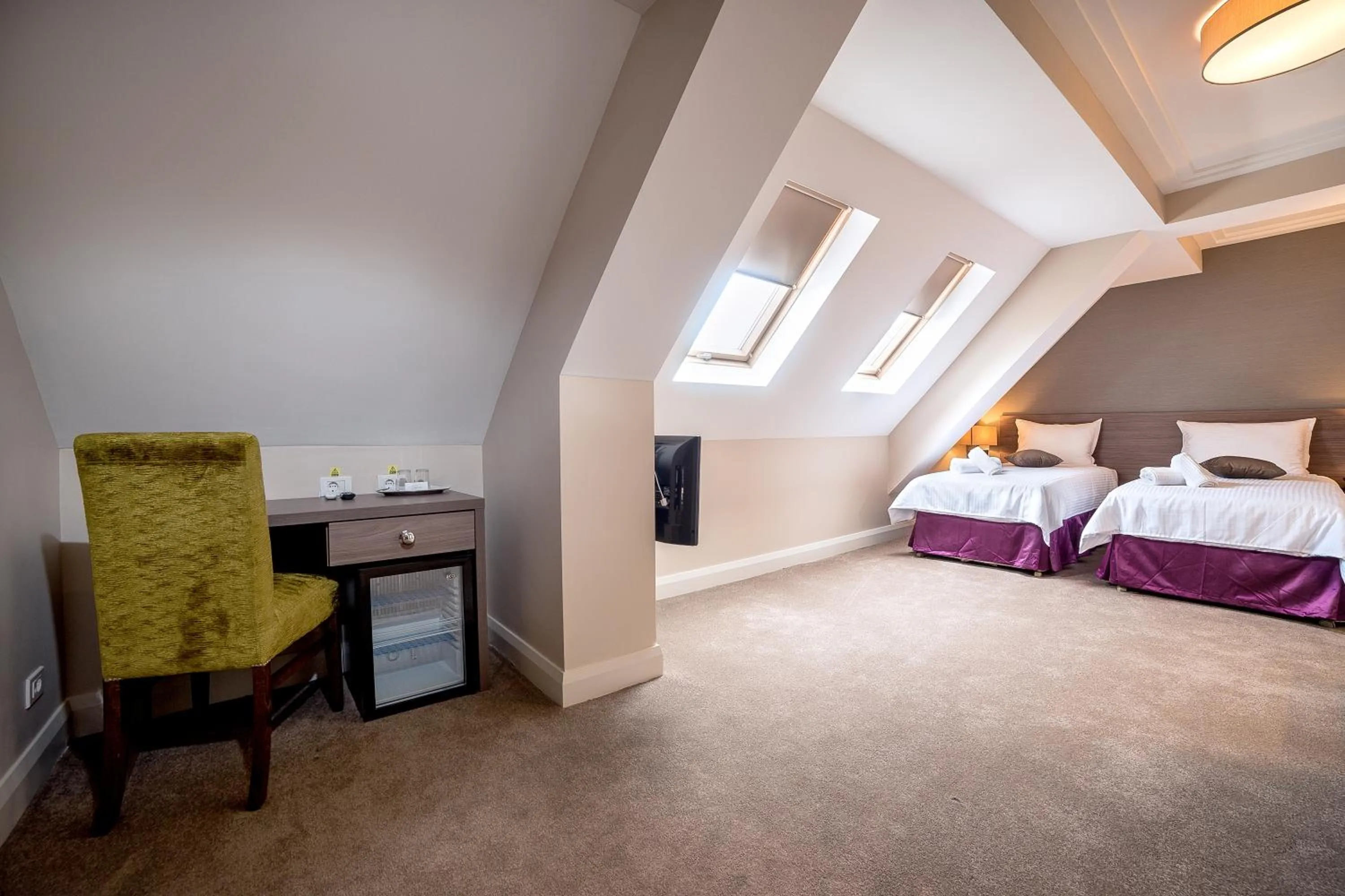 Bed in The Frontier Hotel