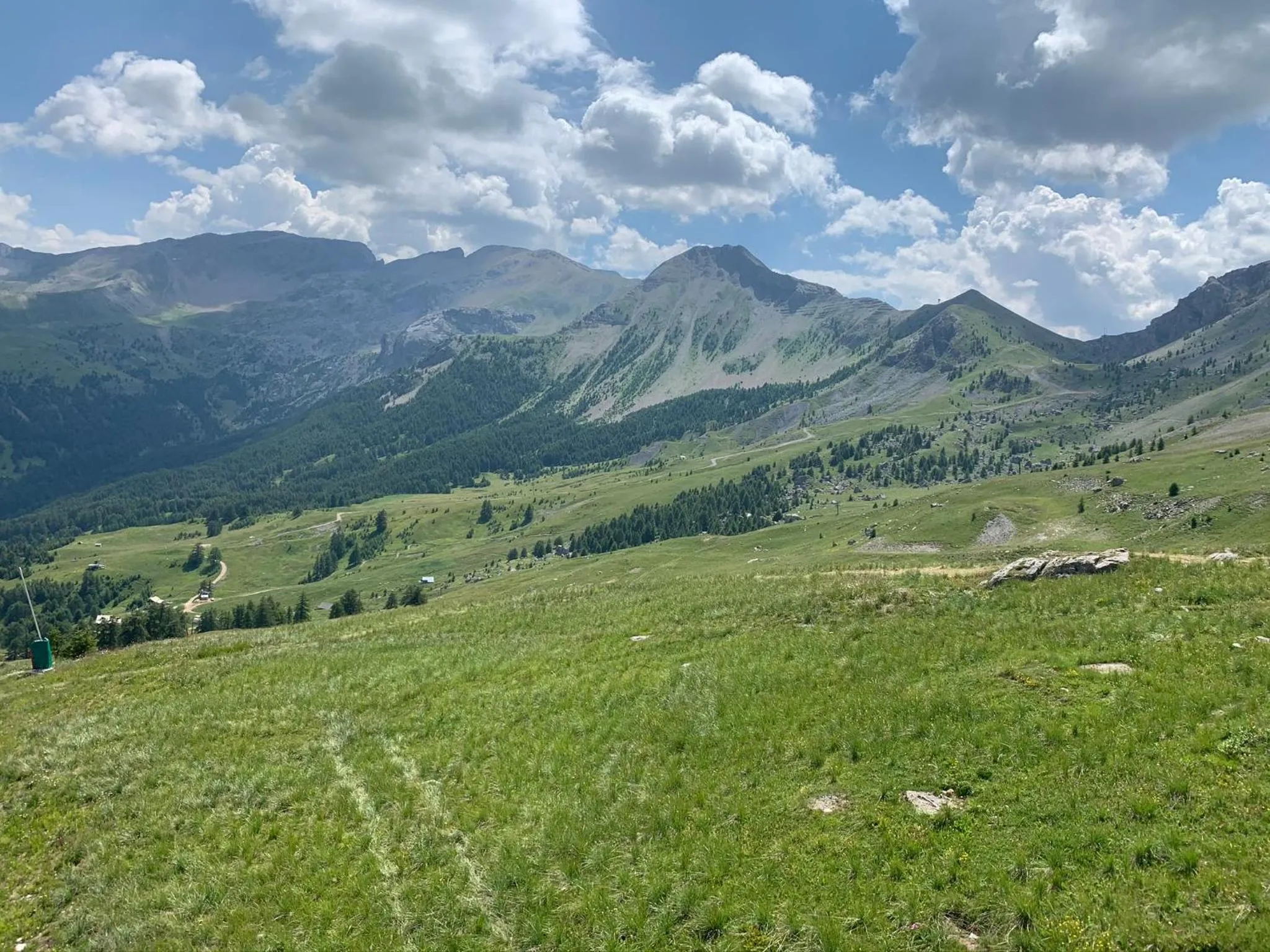 Natural landscape in Hôtel l'Équipe