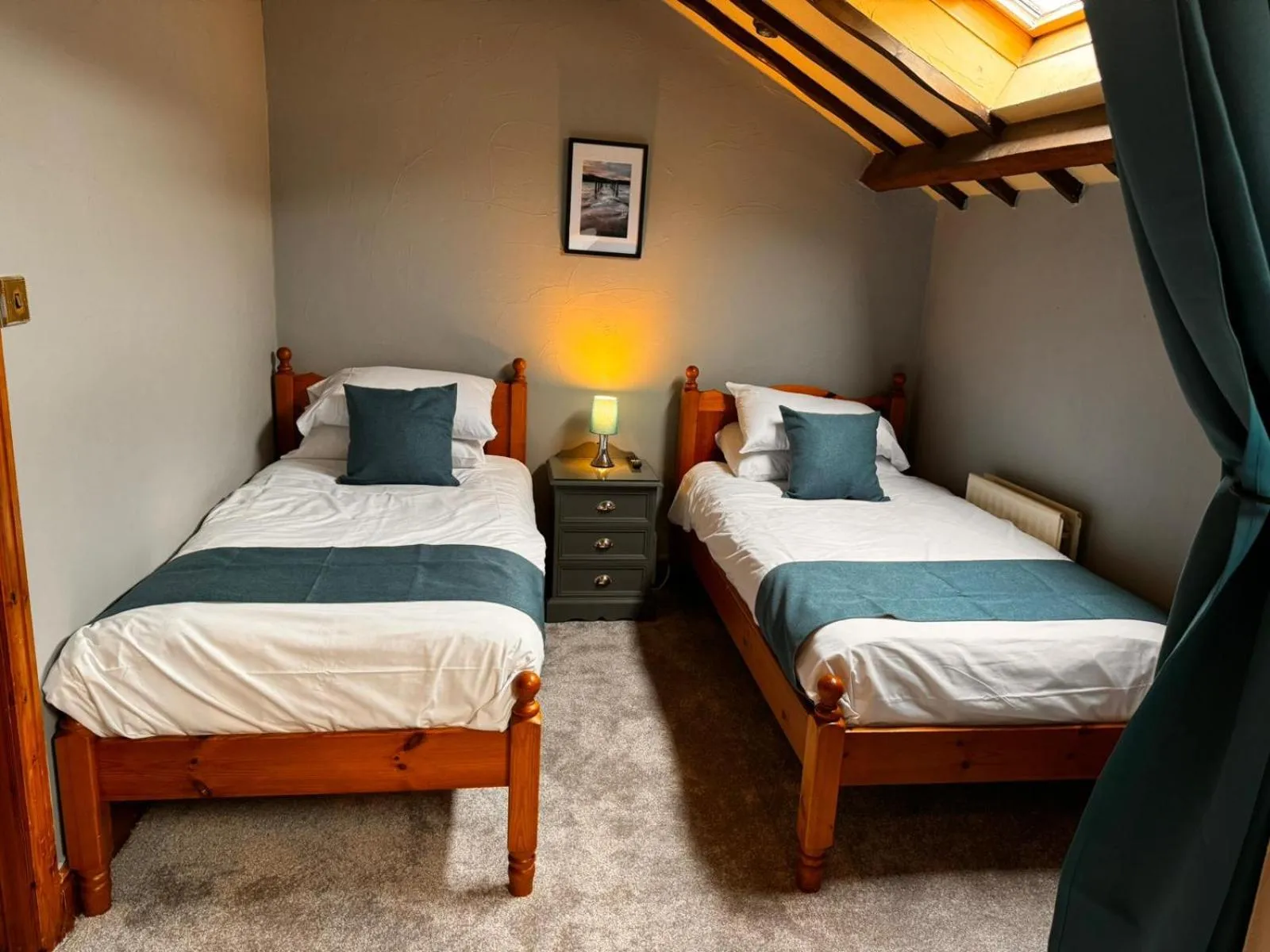 Bed in Station Inn B&B