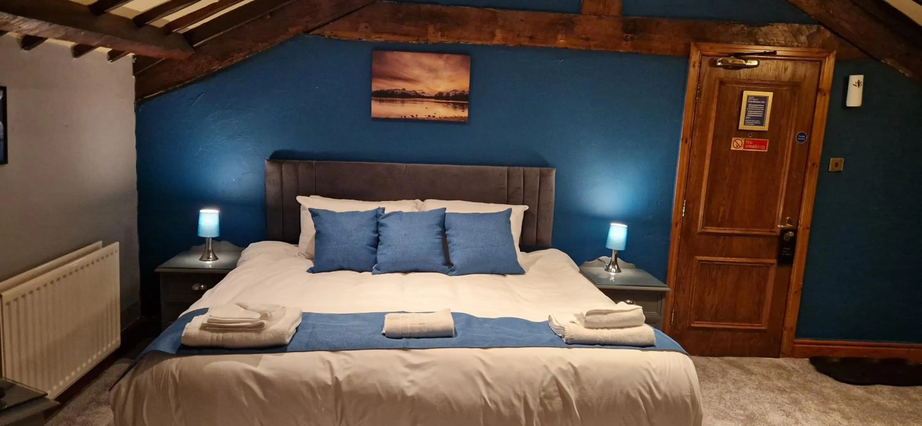 Bed in Station Inn B&B