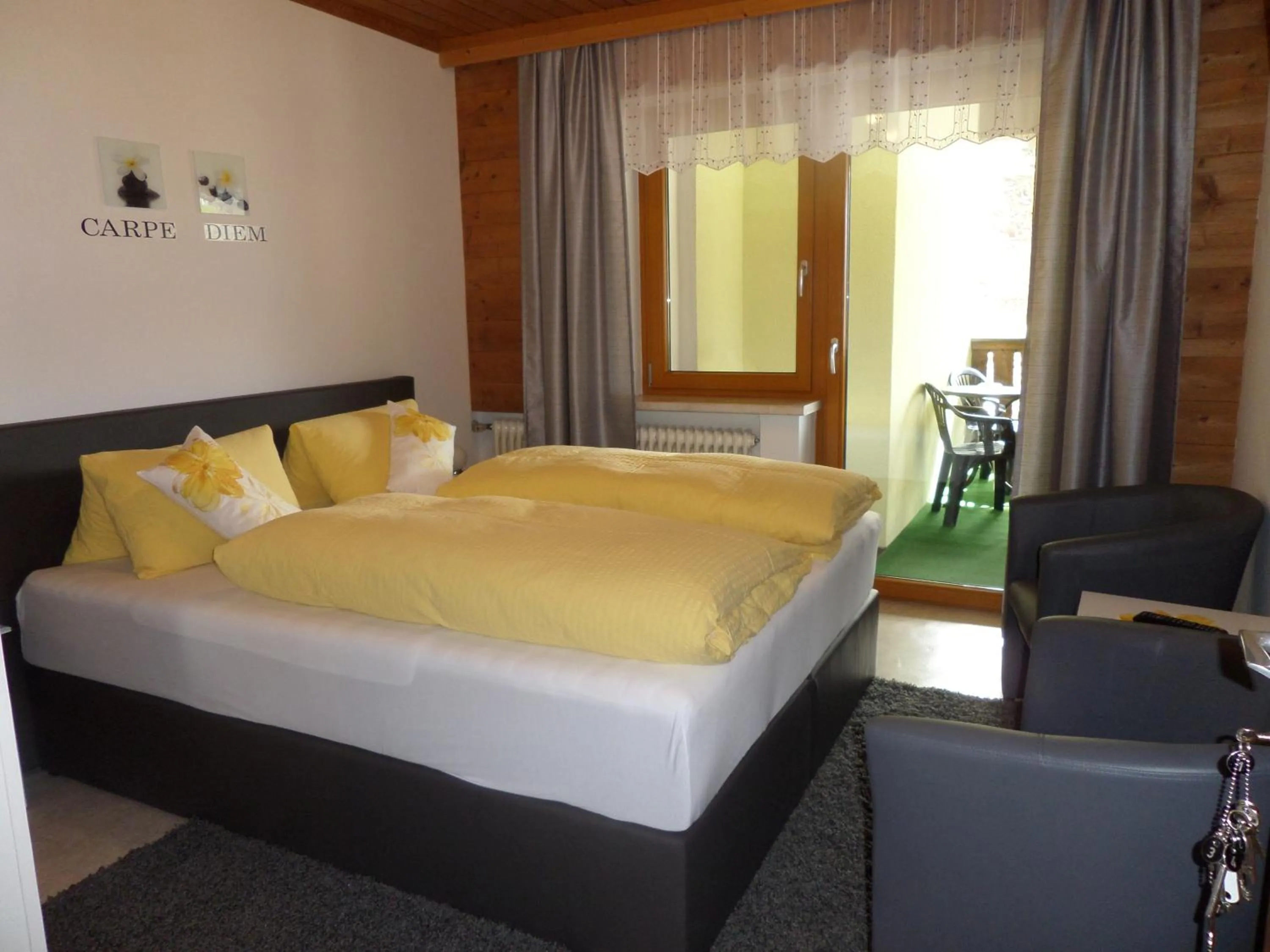 Bed in Pension Herzoggut