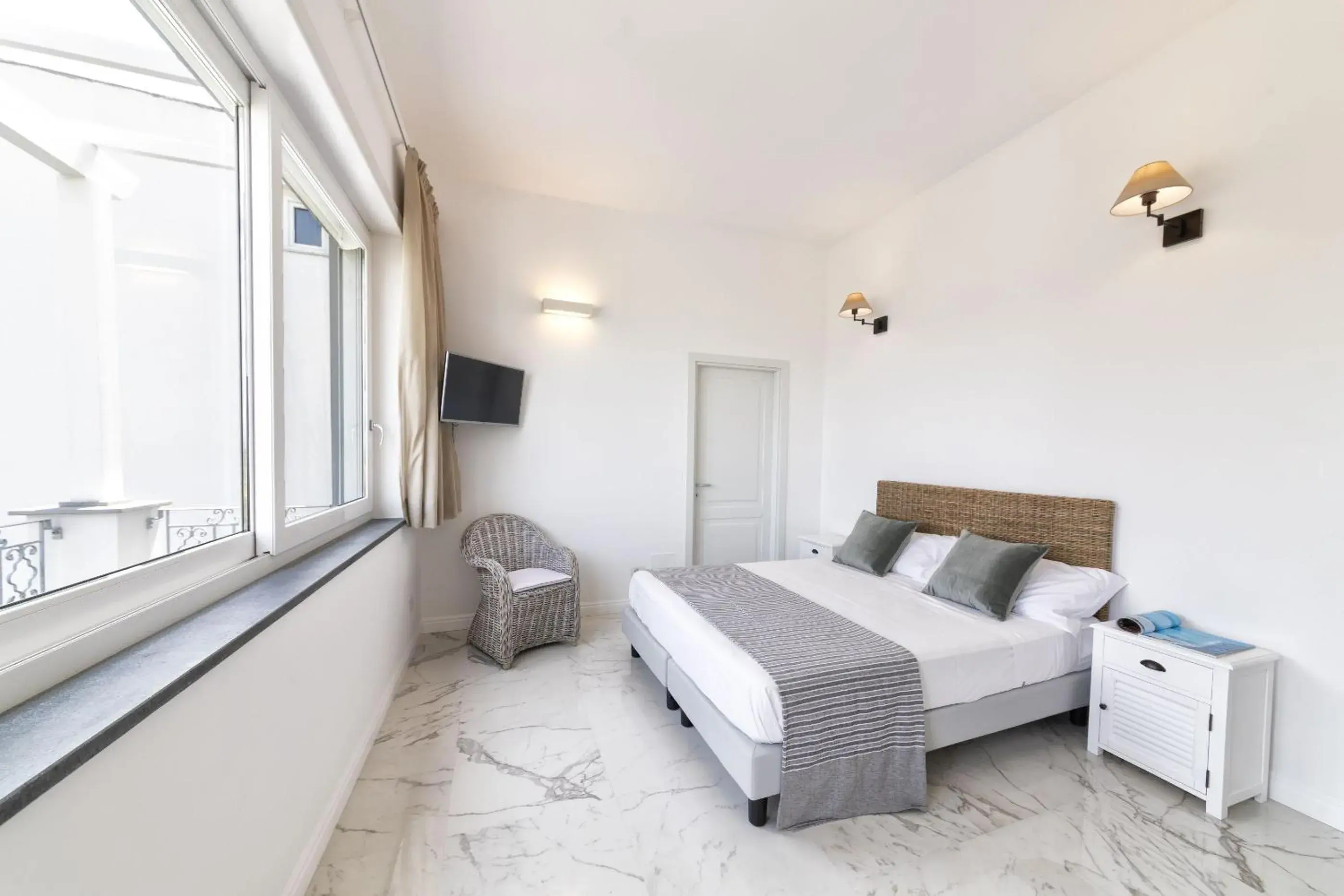 Double Room with Sea View in B&B Marina Garden Double Room with Sea View in B&B Marina Garden