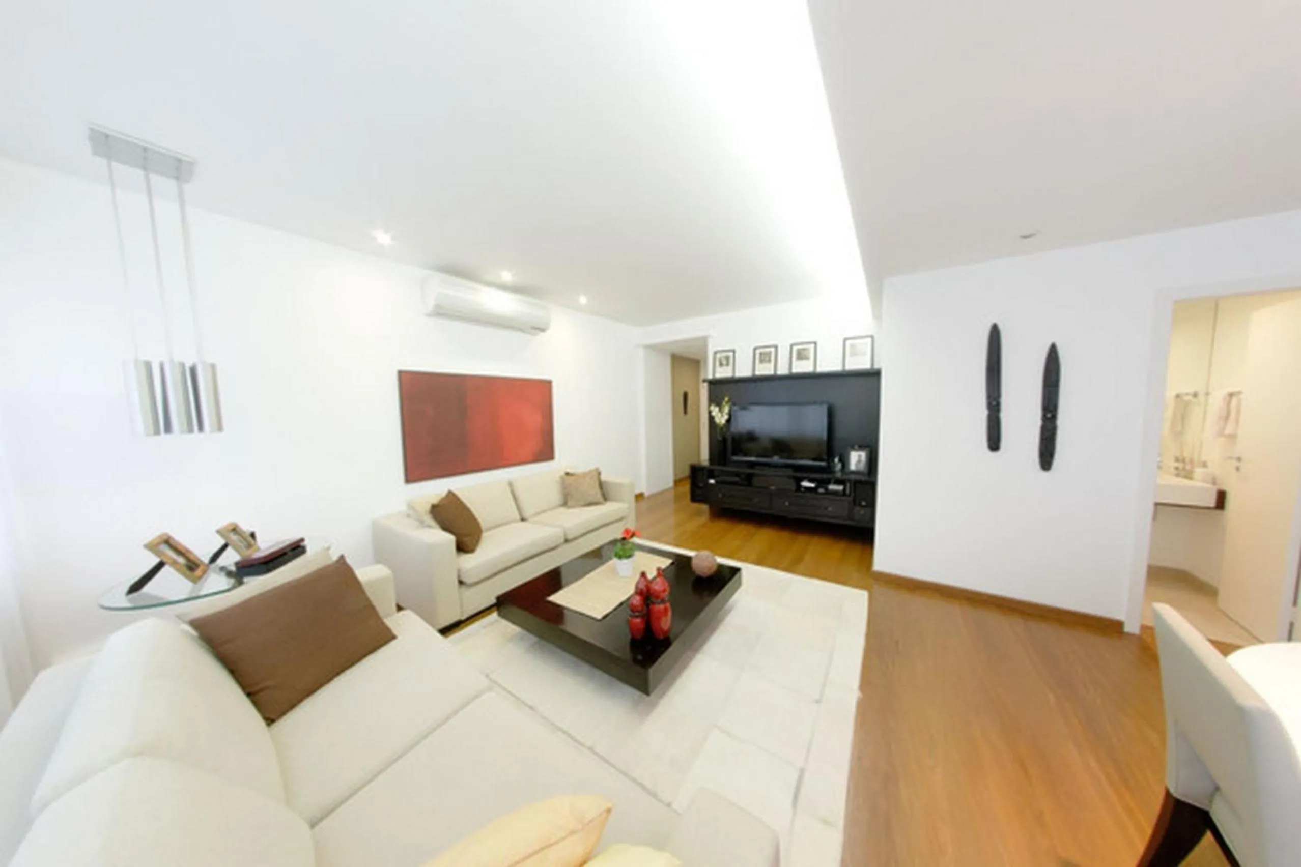 Living room in Leblon House Cupertino perto da praia portaria 24 h garagem ar condicionado e lava seca roupas