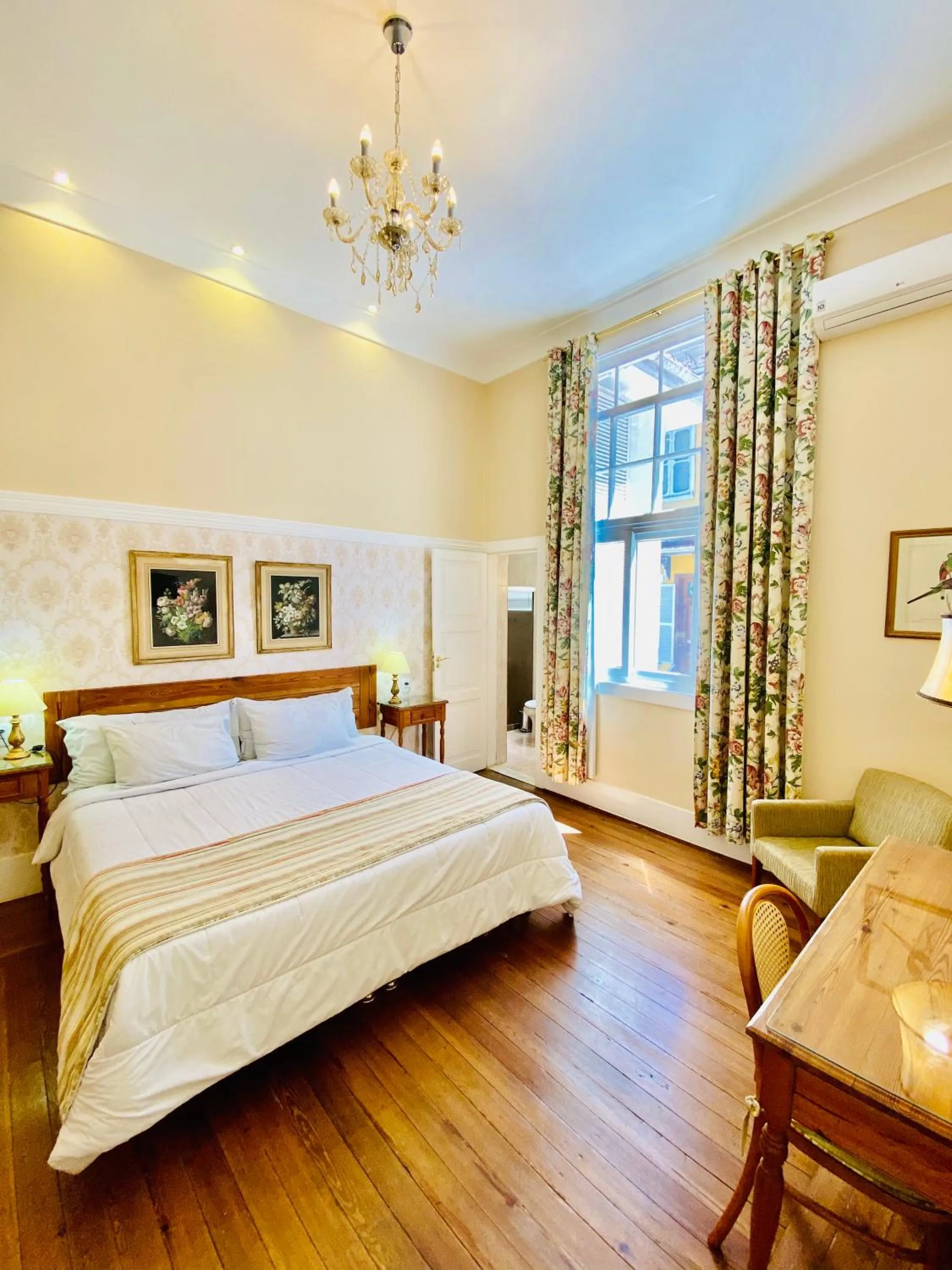 Bedroom, Bed in Hotel Casablanca Imperial