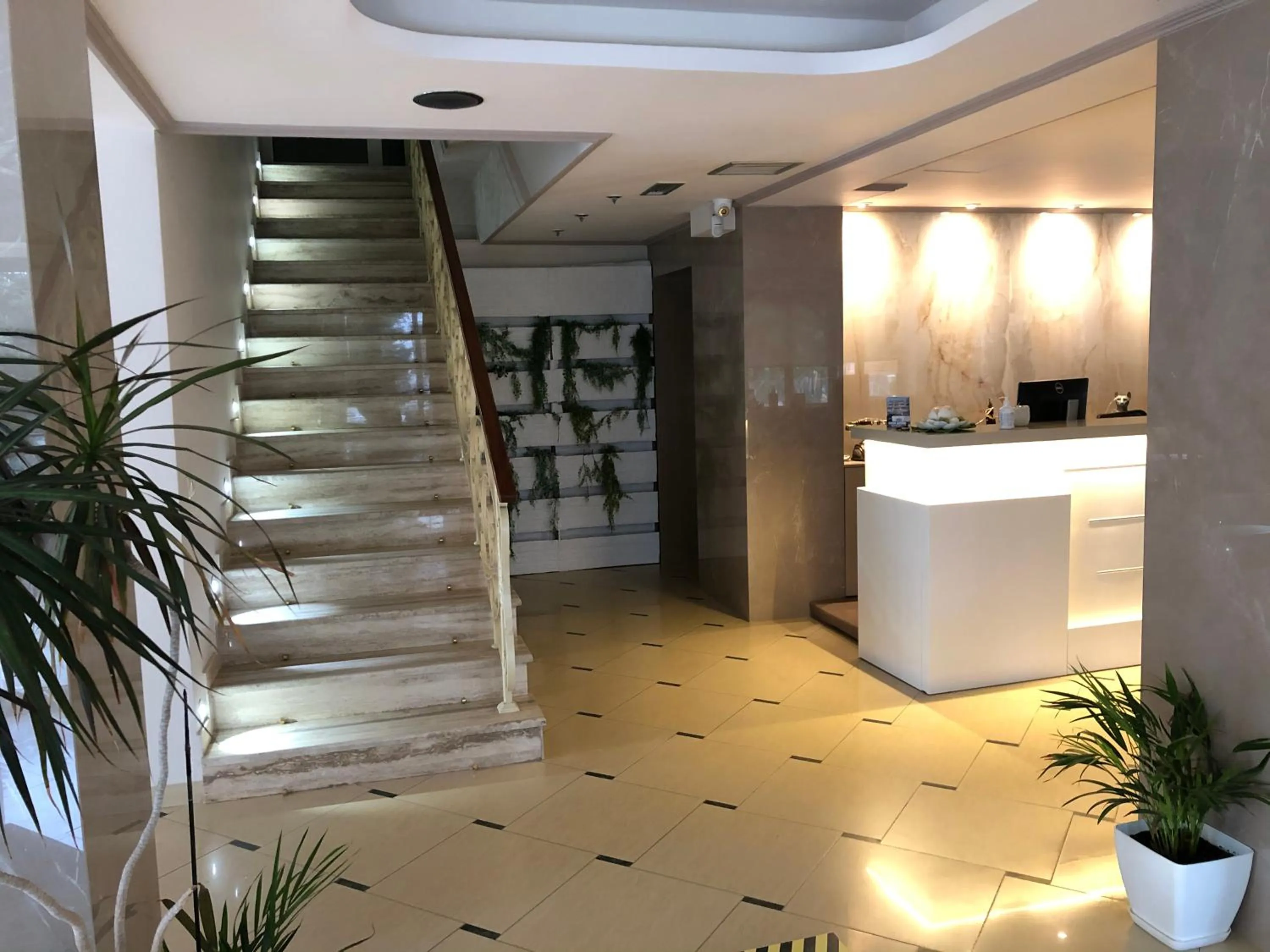 Property building in Lyden Hotel