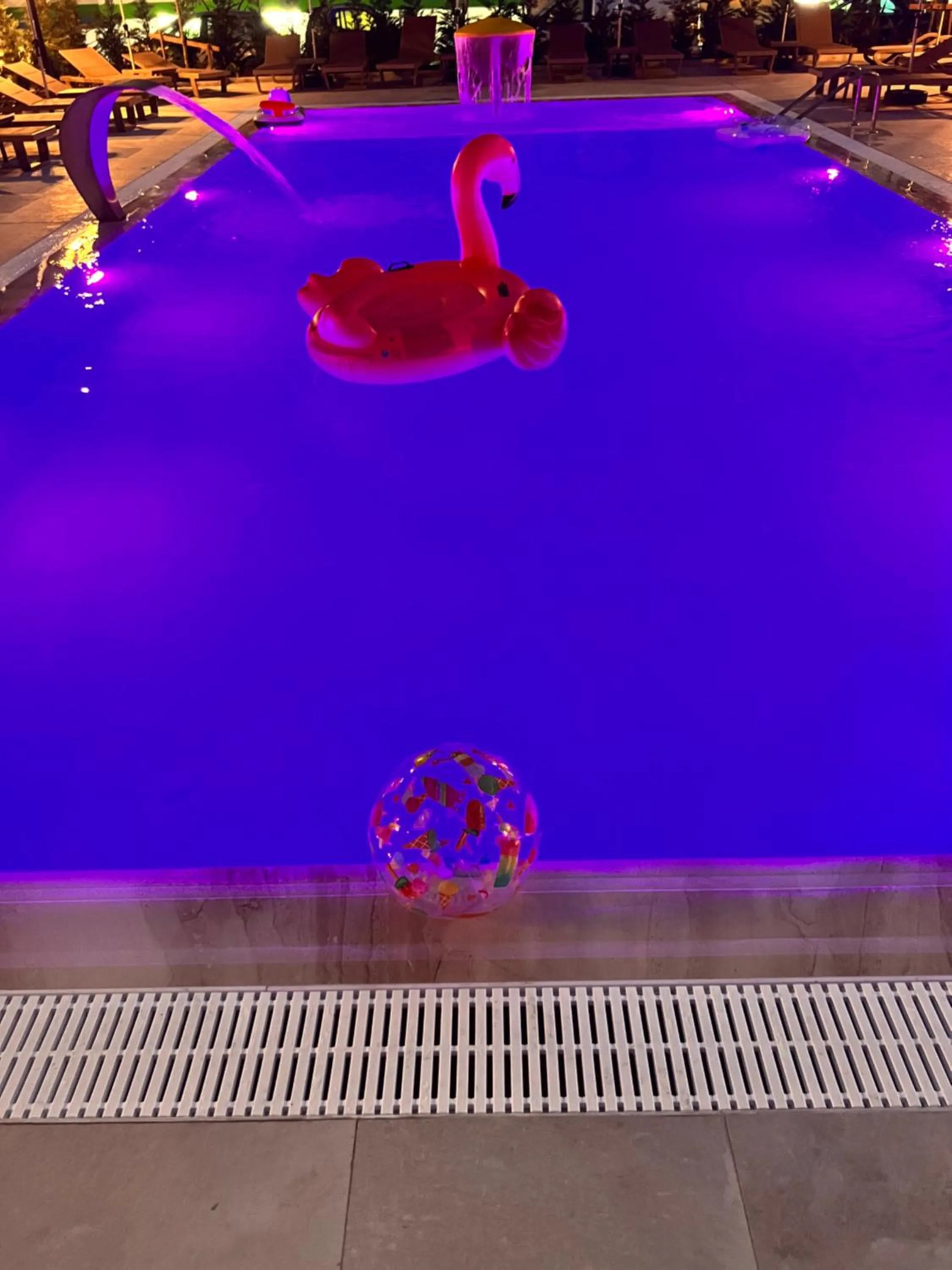 Night in Lyden Hotel