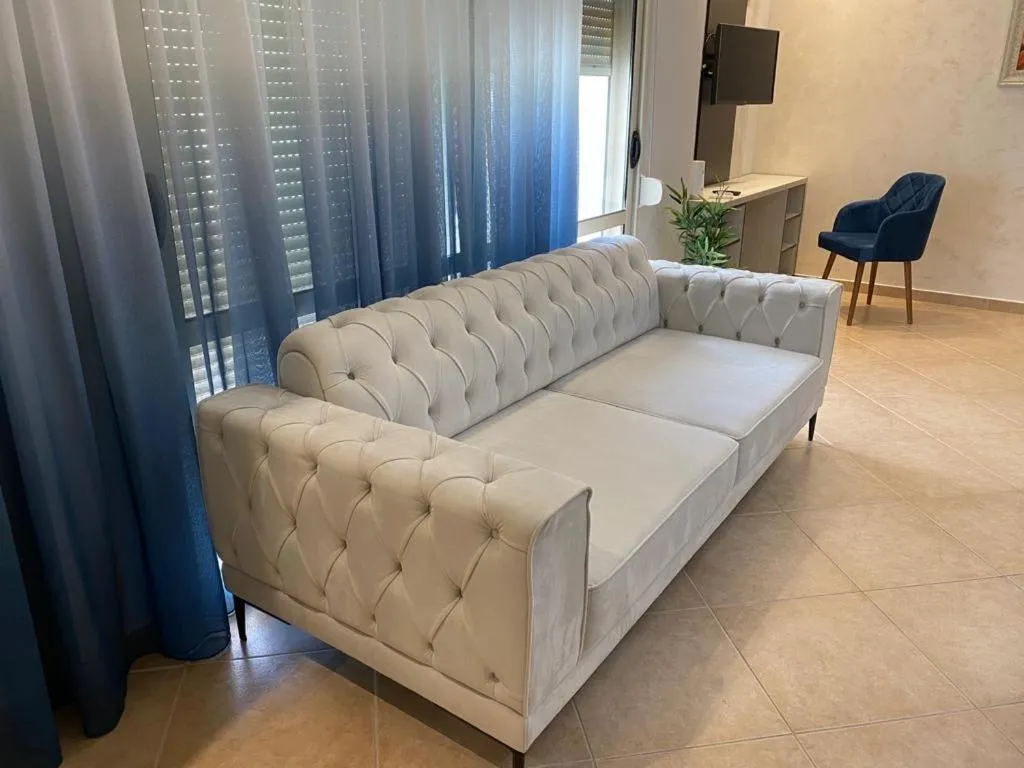 Living room in Lyden Hotel