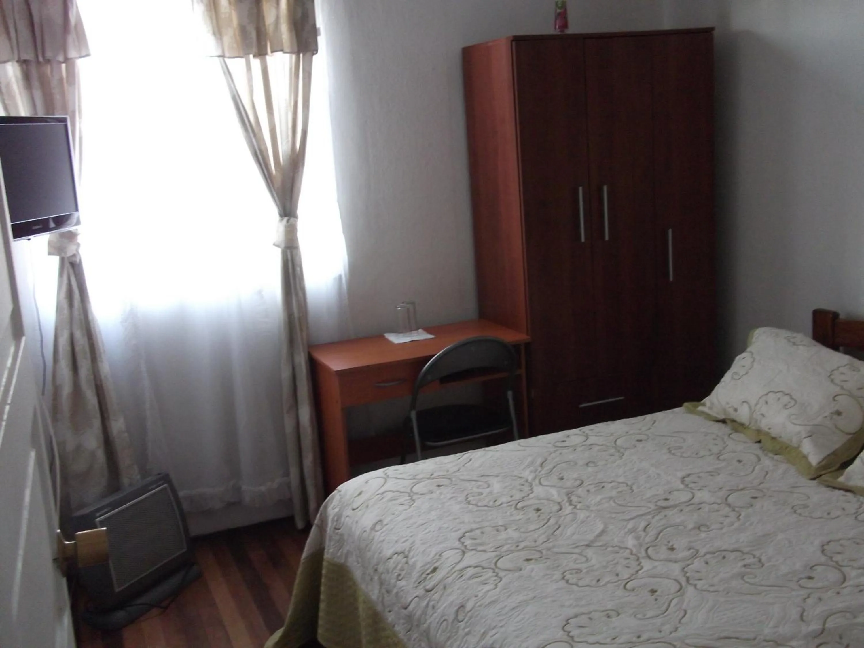 Photo of the whole room, Bed in Mediterraneo B&B