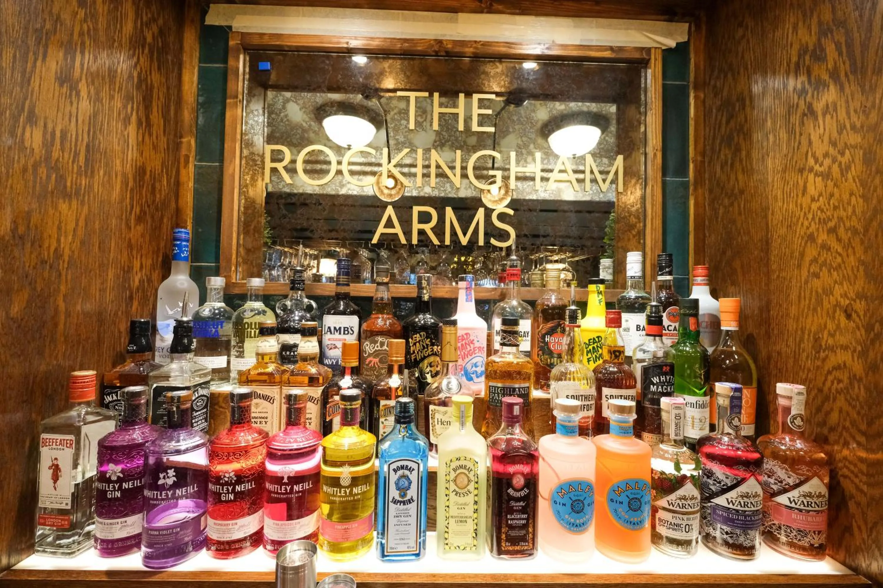 Lounge or bar in Rockingham Arms By Greene King Inns