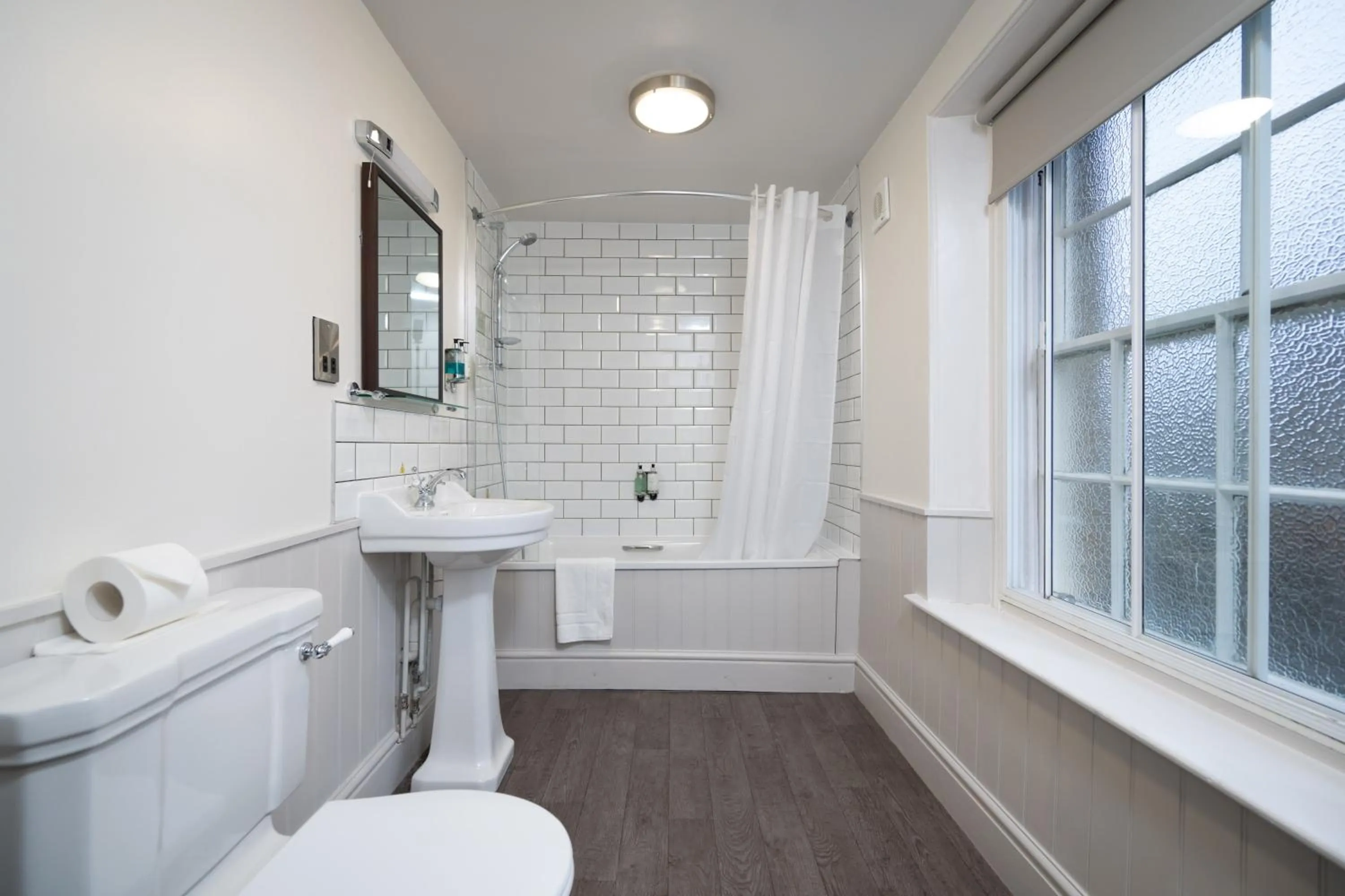 Bathroom in Rockingham Arms By Greene King Inns