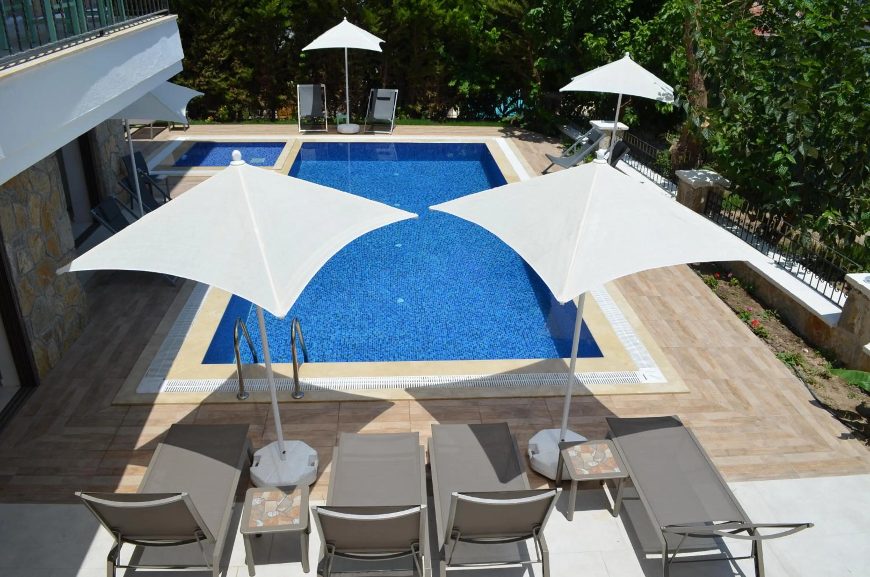 Swimming pool in Aria Doria Otel