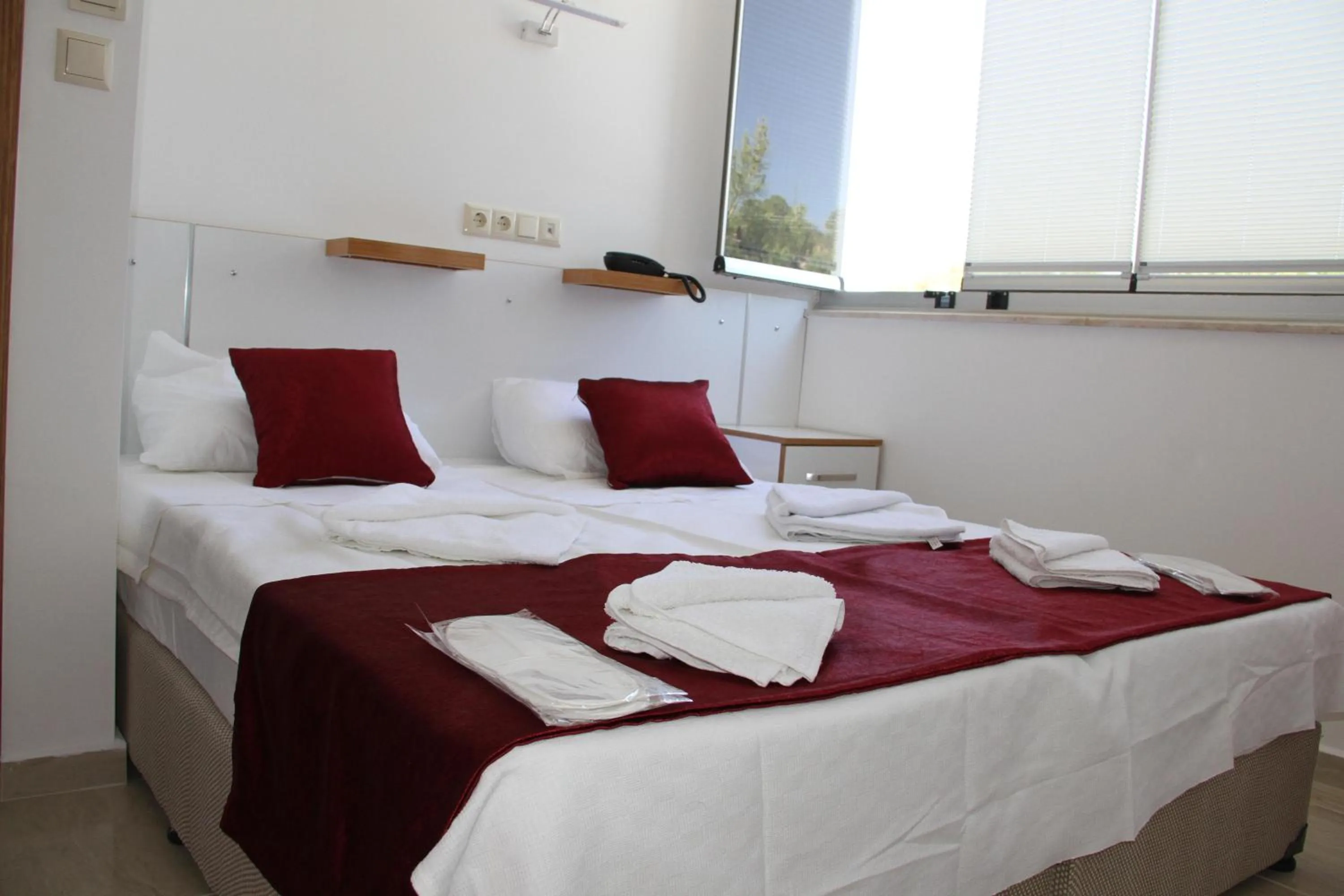 Bed in AELBİSTAN OTEL