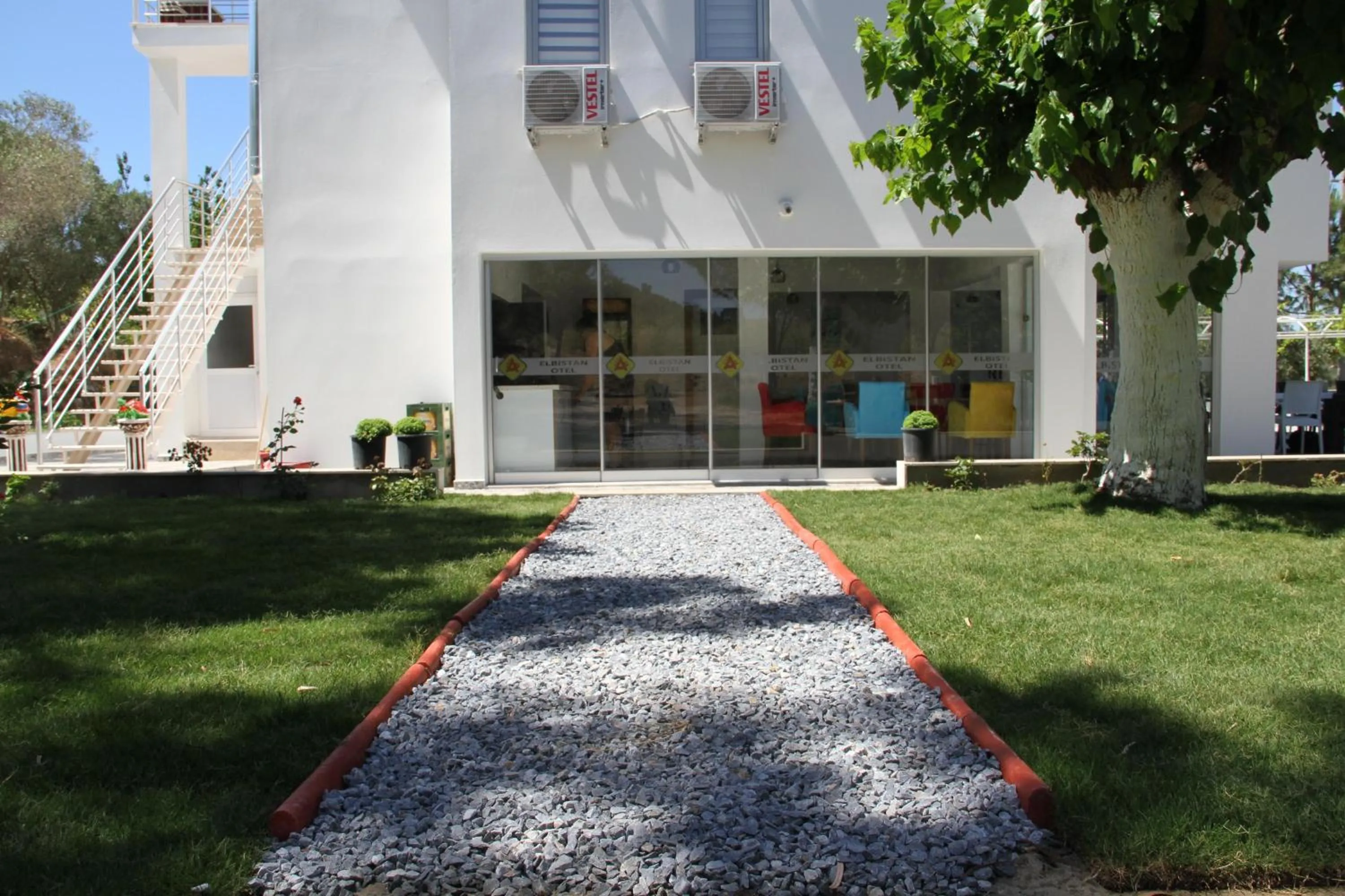 Garden view in AELBİSTAN OTEL