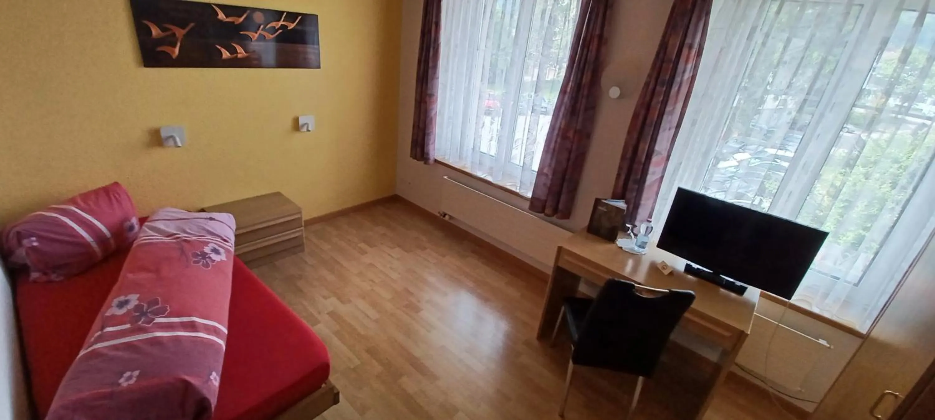 Photo of the whole room in Hotel / Restaurant Post