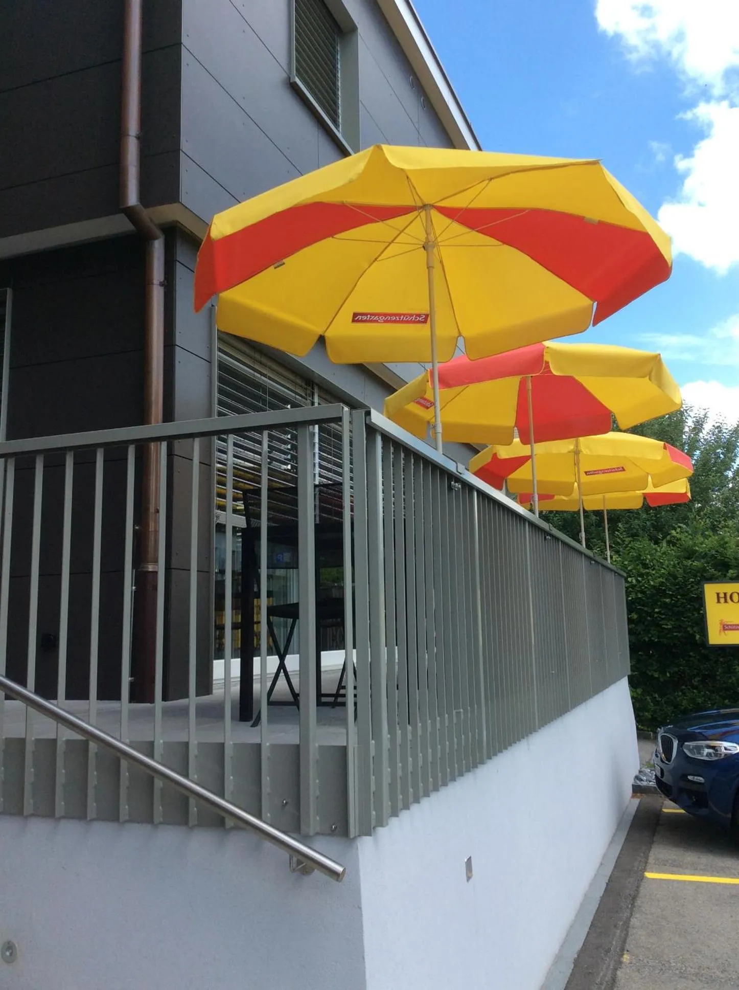 Facade/entrance in Hotel / Restaurant Post