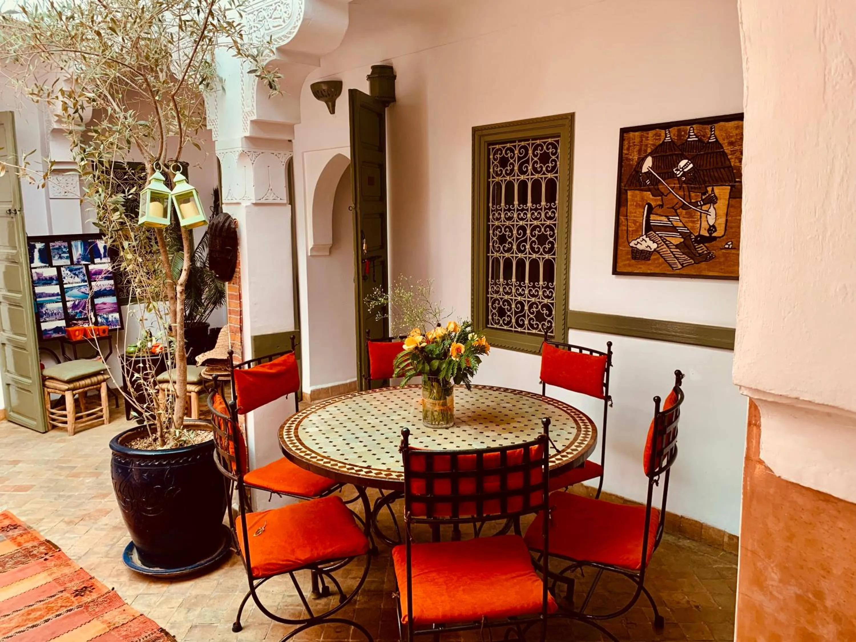 Dining area in Dar Zemrane