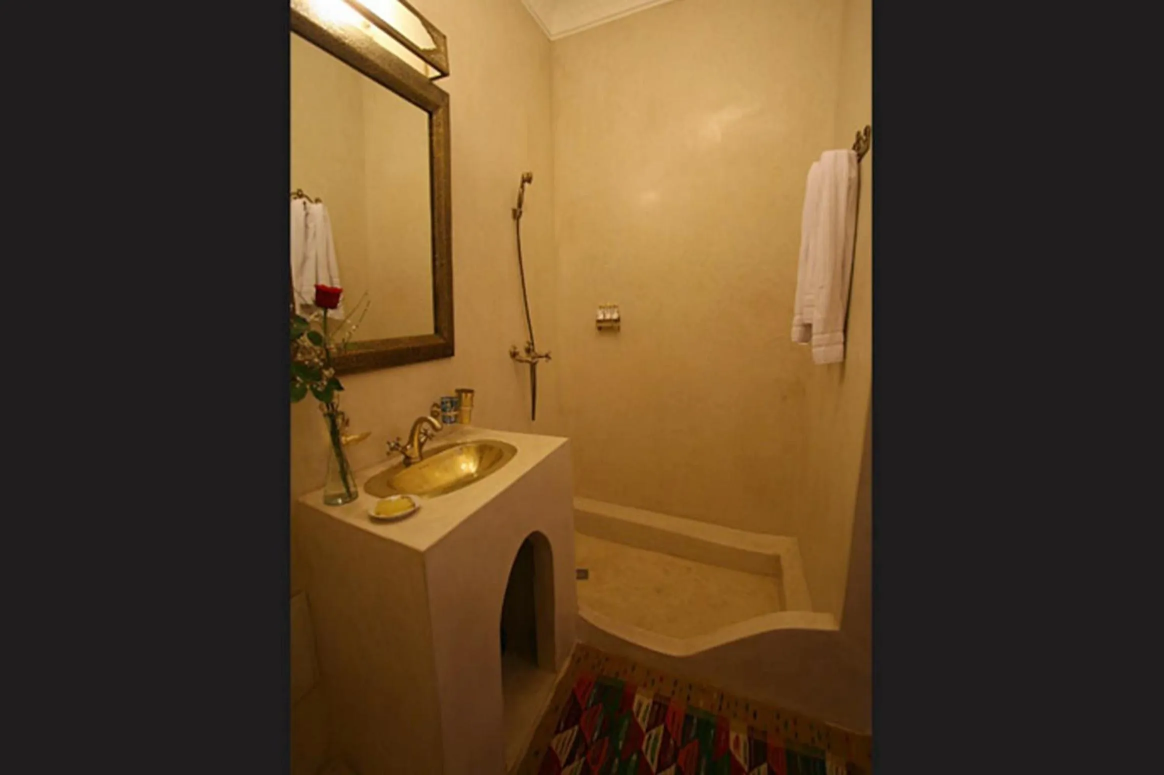 Bathroom in Riad Shaloma