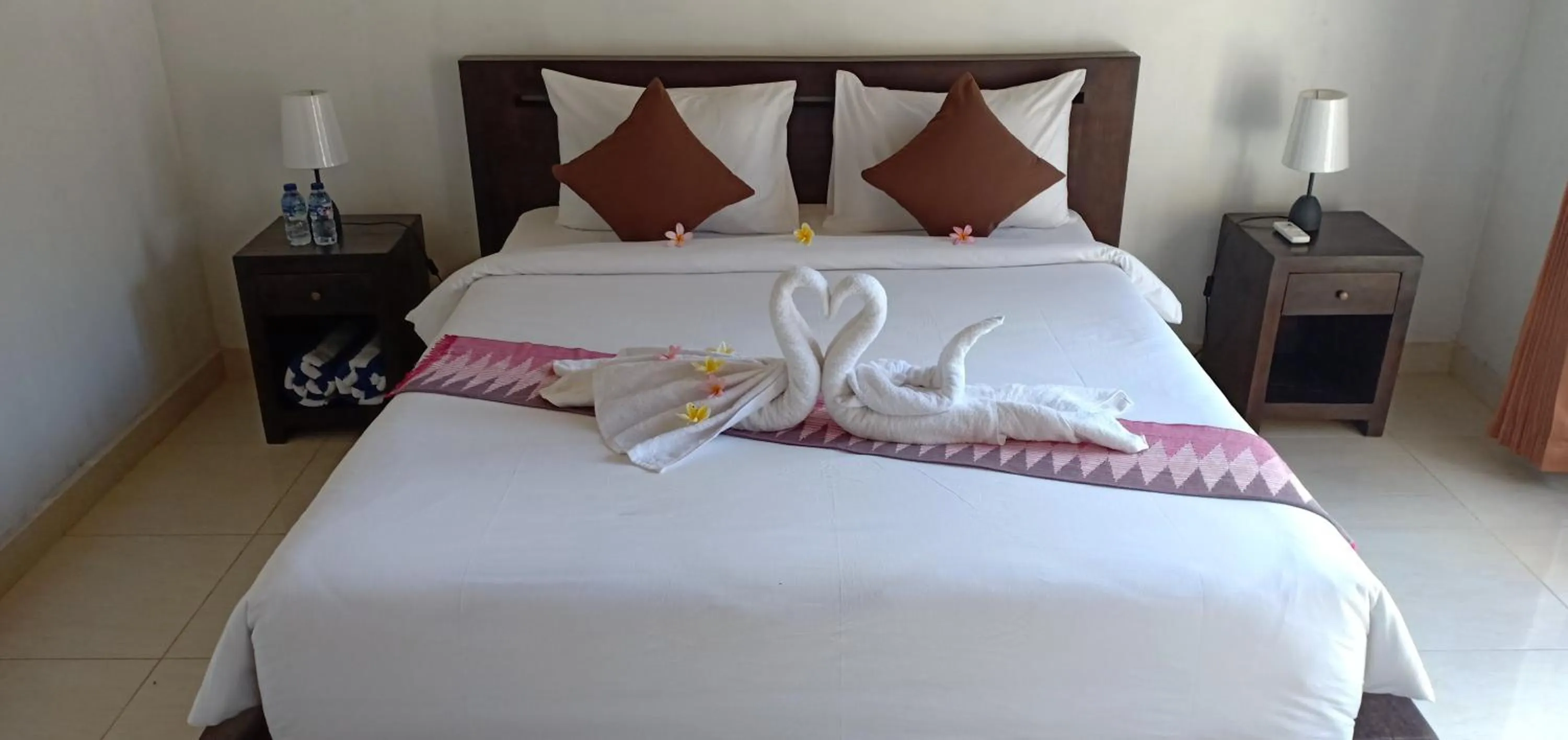 Bed in Bale Lumbung Bungalows